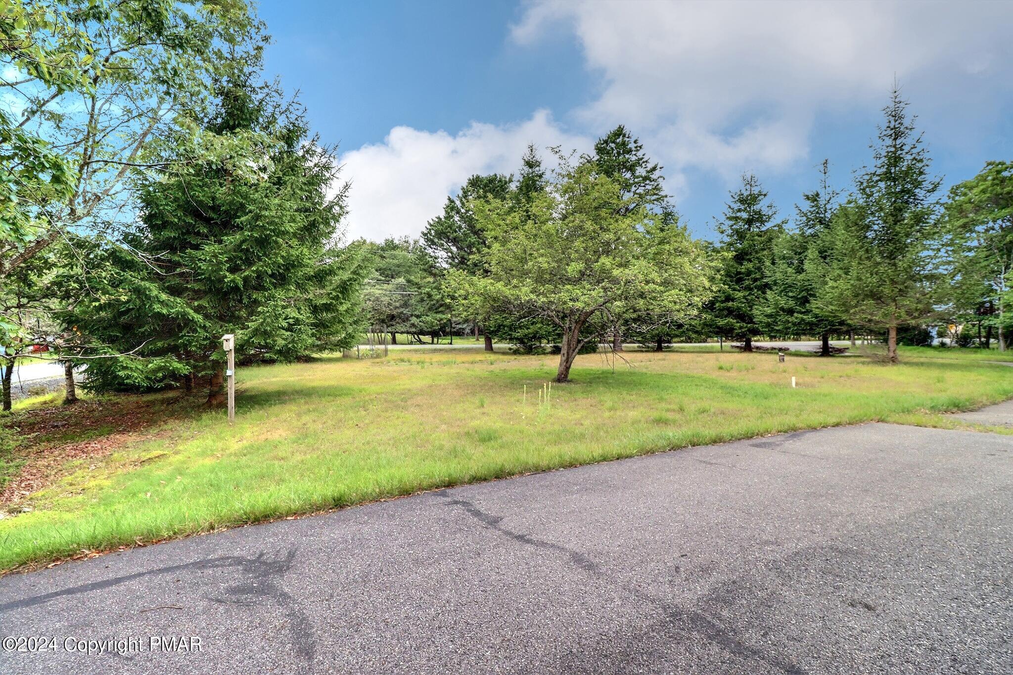 32 Clearbrook Drive