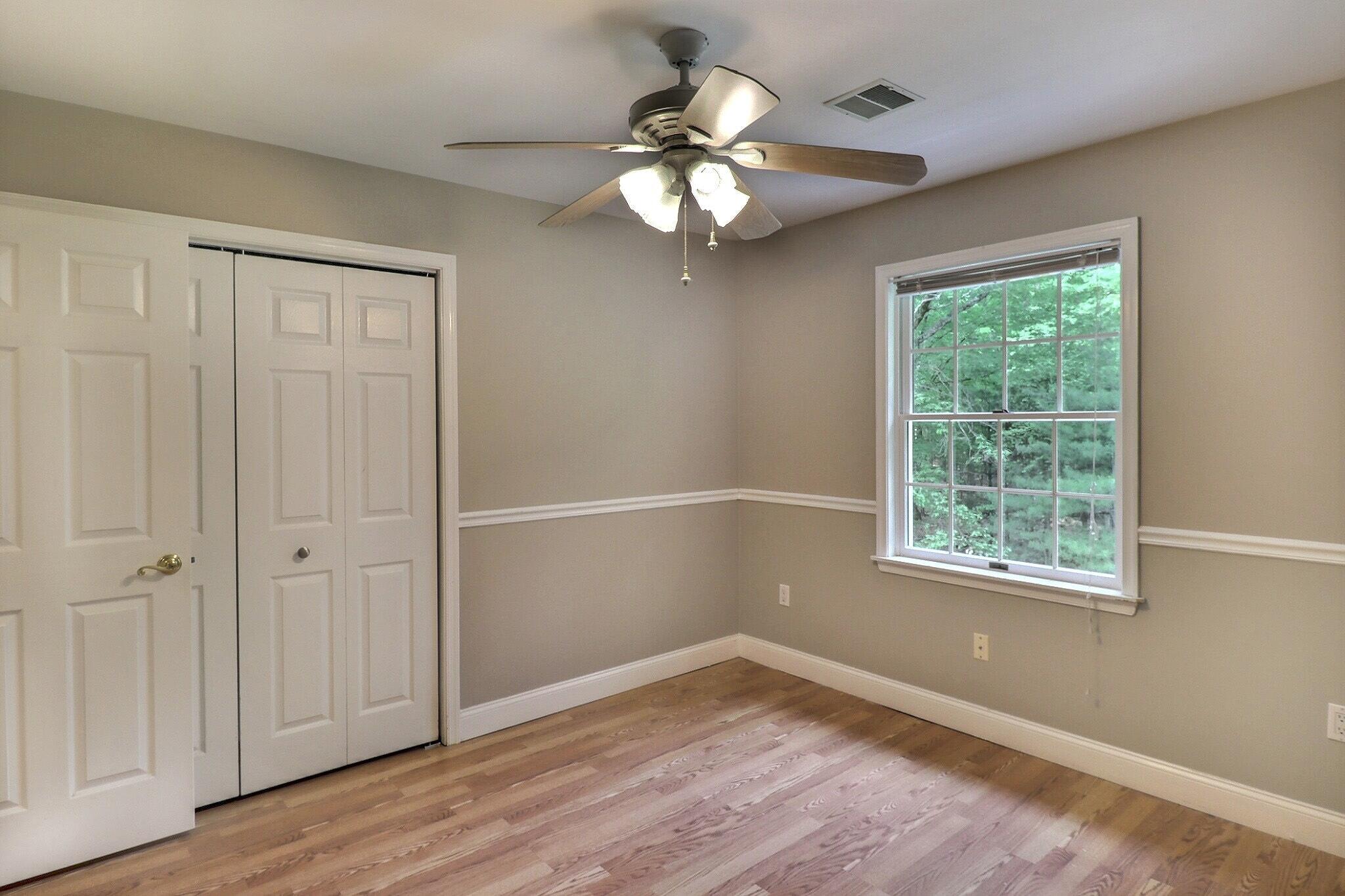 102 Crest Circle