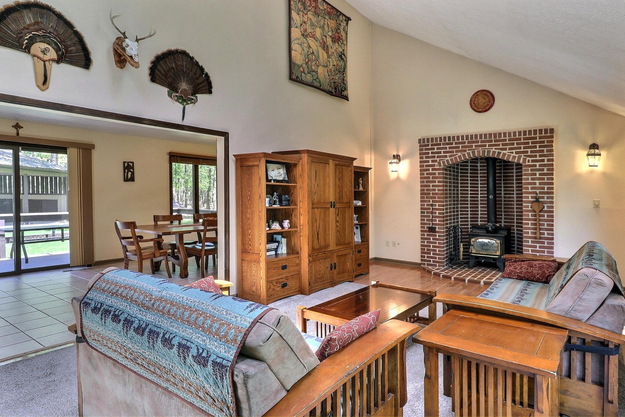 146 Algonquin Trail
