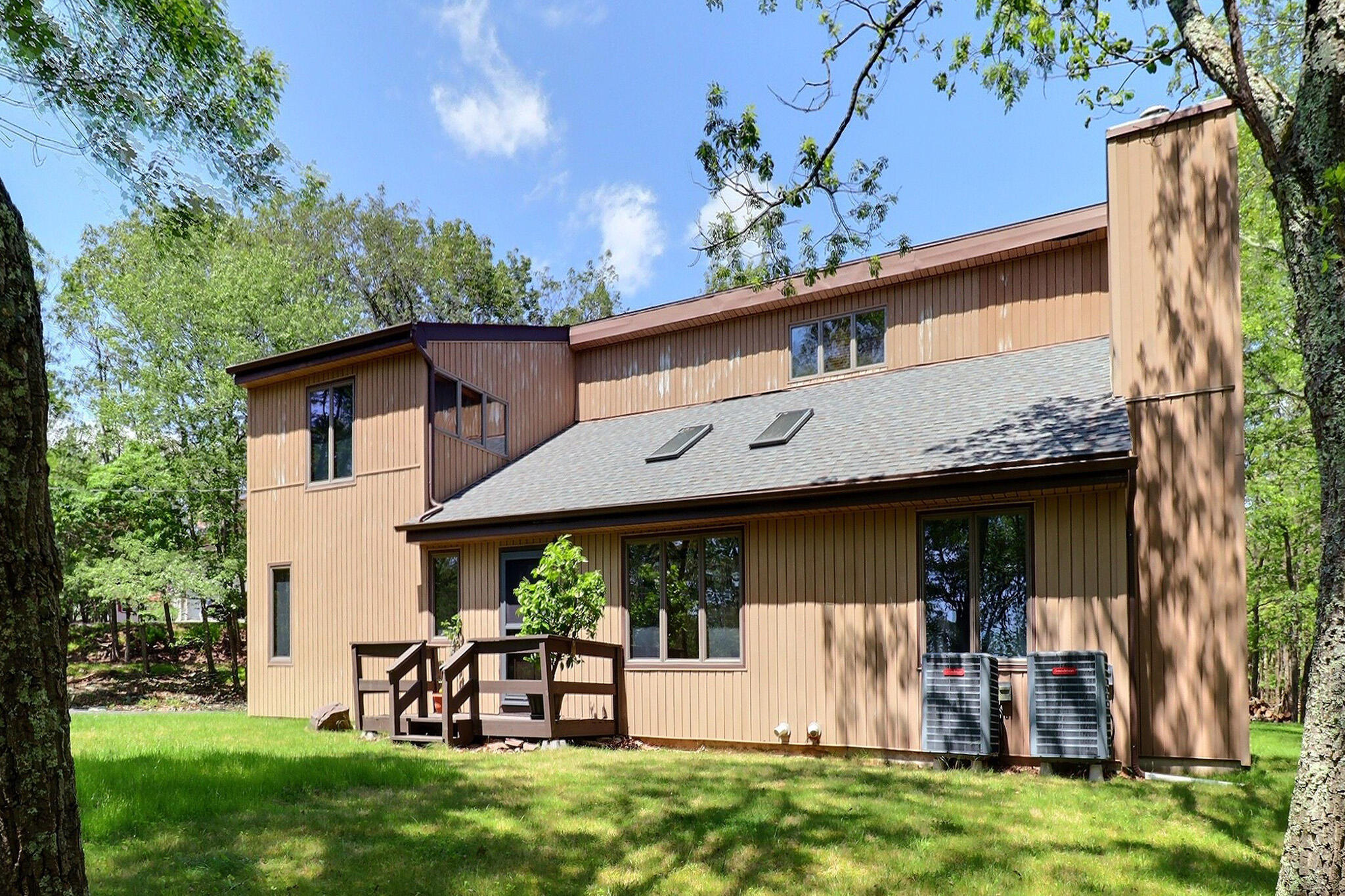 146 Algonquin Trail