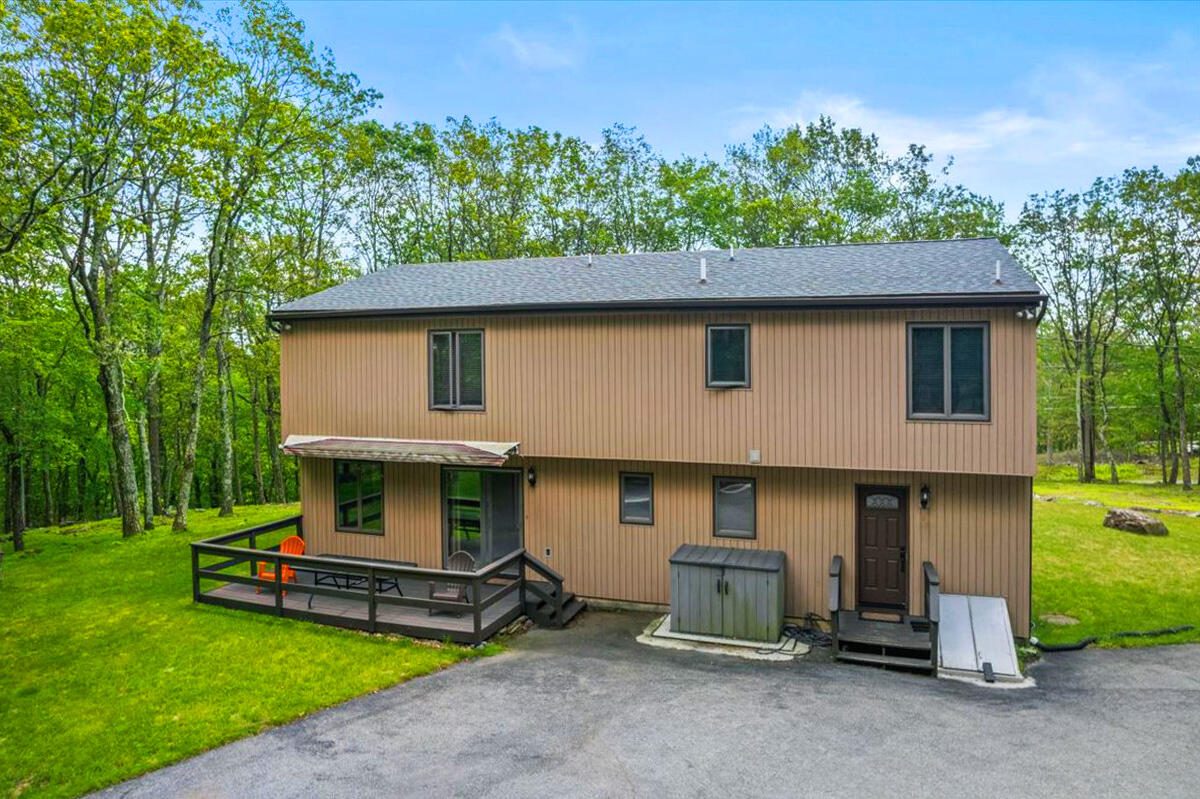 146 Algonquin Trail