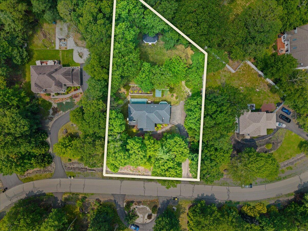 5181 Hilltop Circle