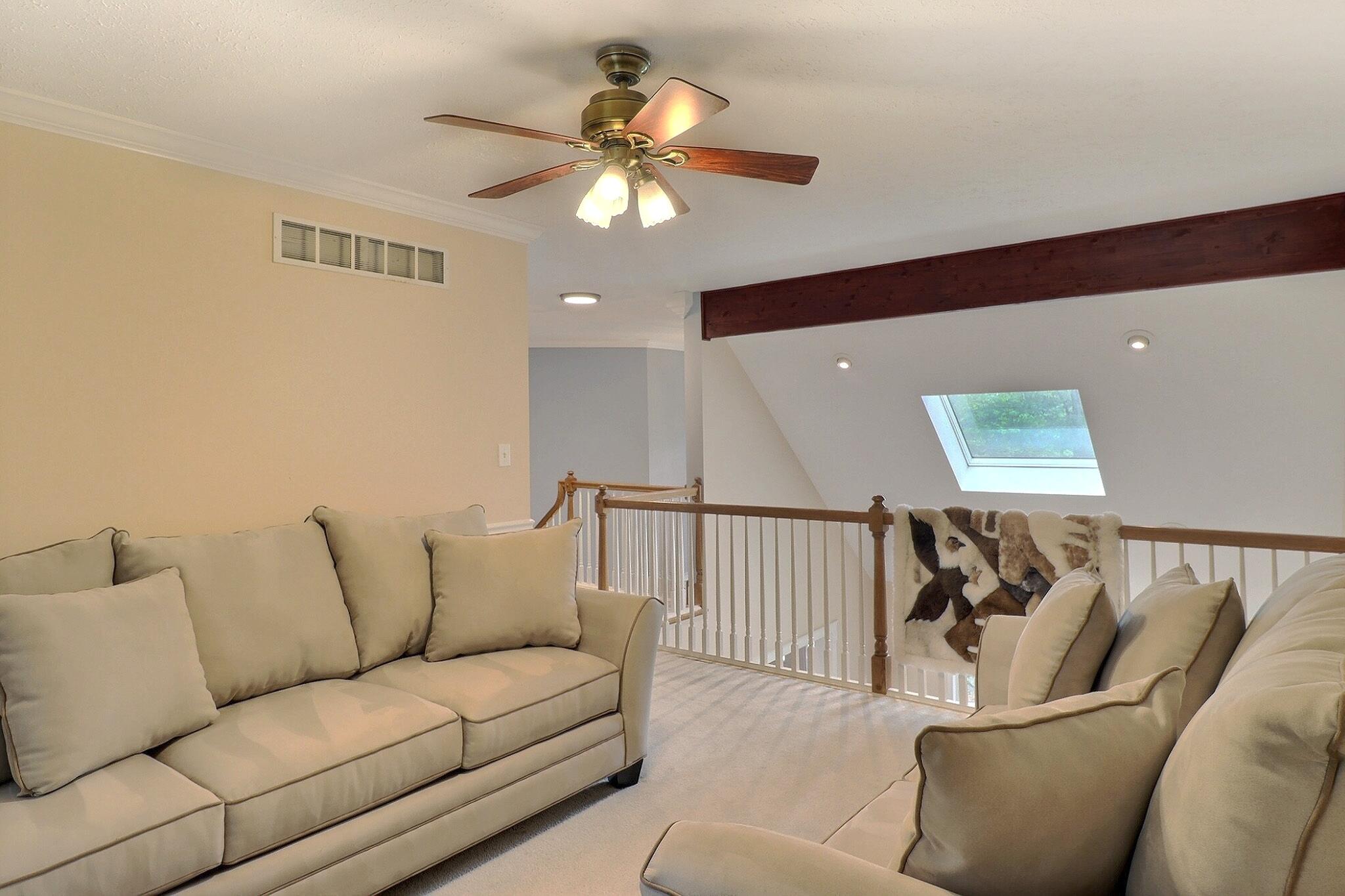 5181 Hilltop Circle