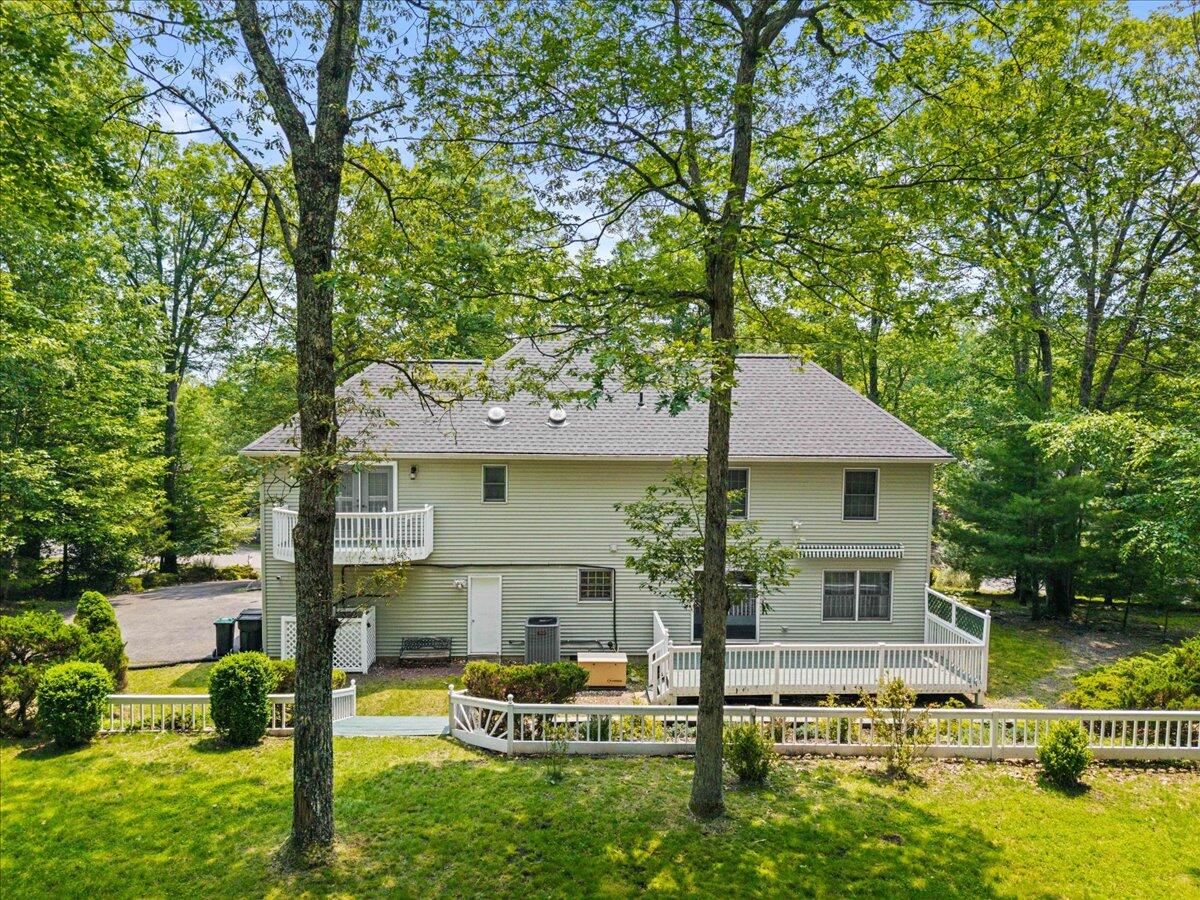 5181 Hilltop Circle