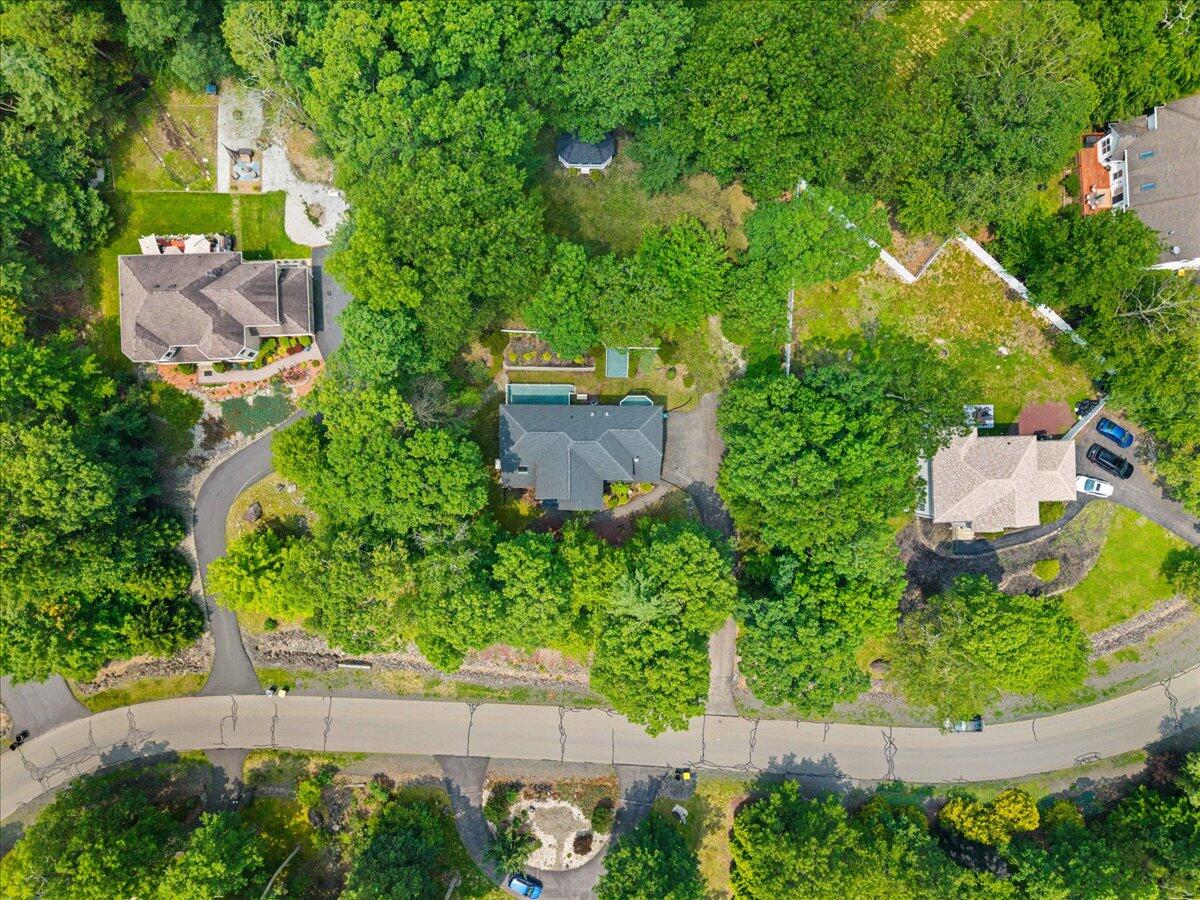 5181 Hilltop Circle