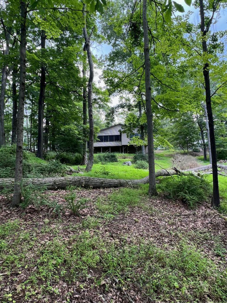 307 Foxglove Road