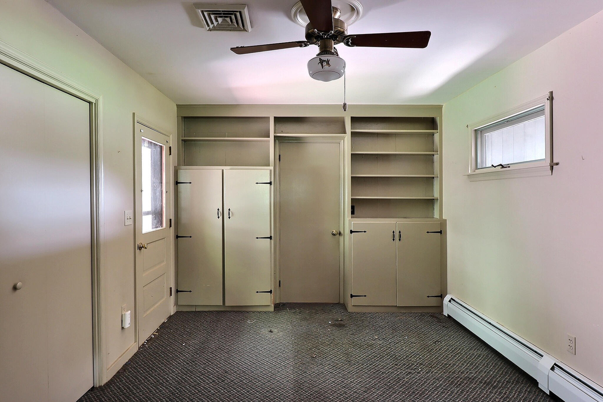307 Foxglove Road