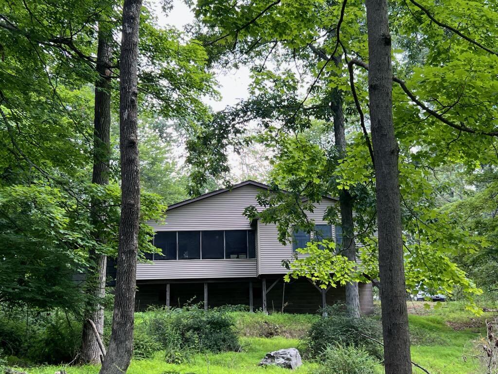 307 Foxglove Road
