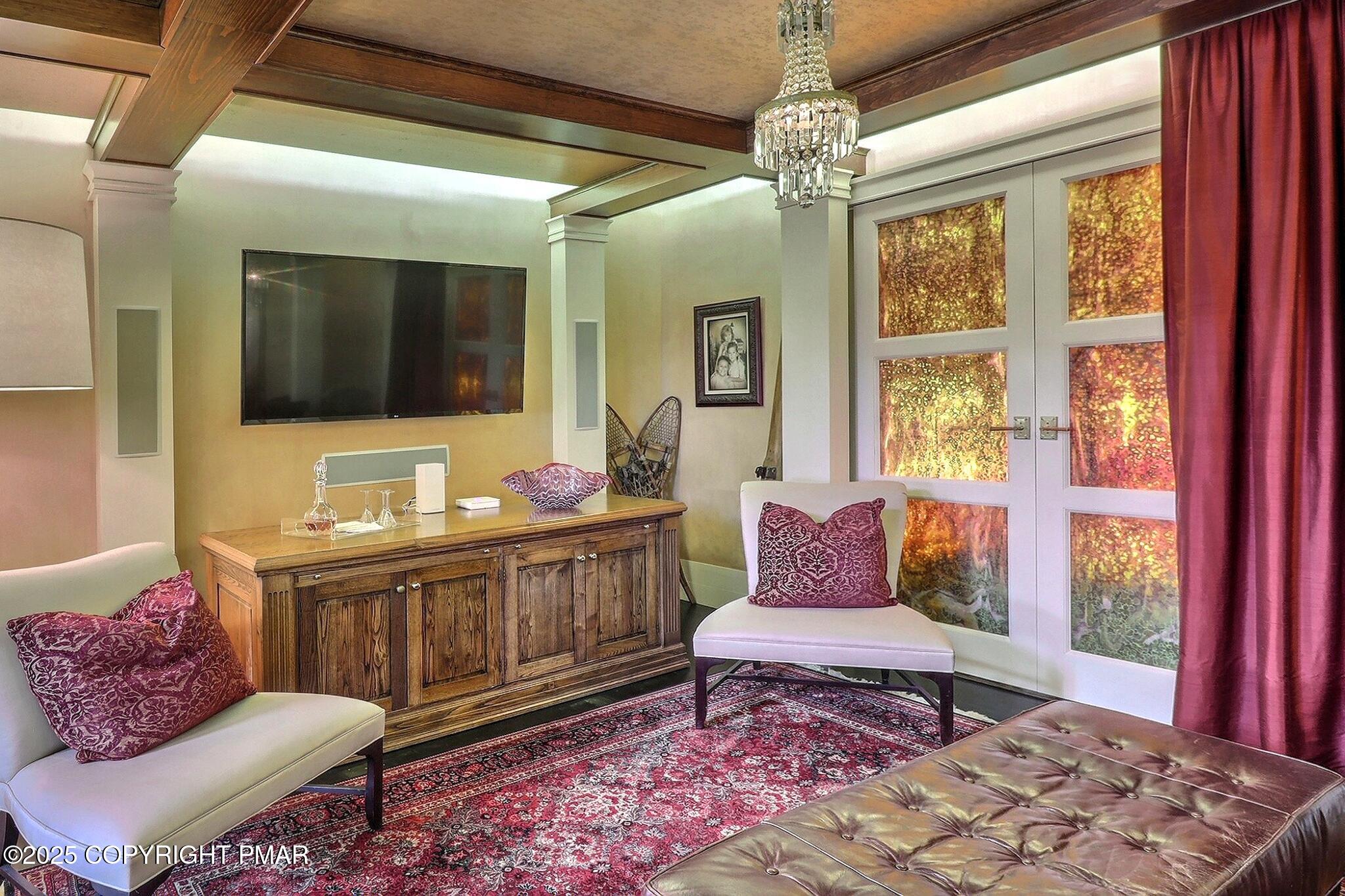 1212 Burger Hollow Road