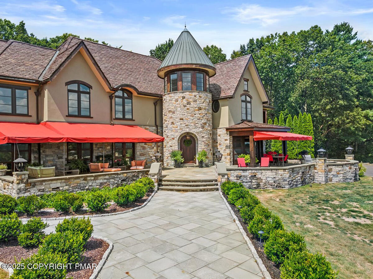 1212 Burger Hollow Road