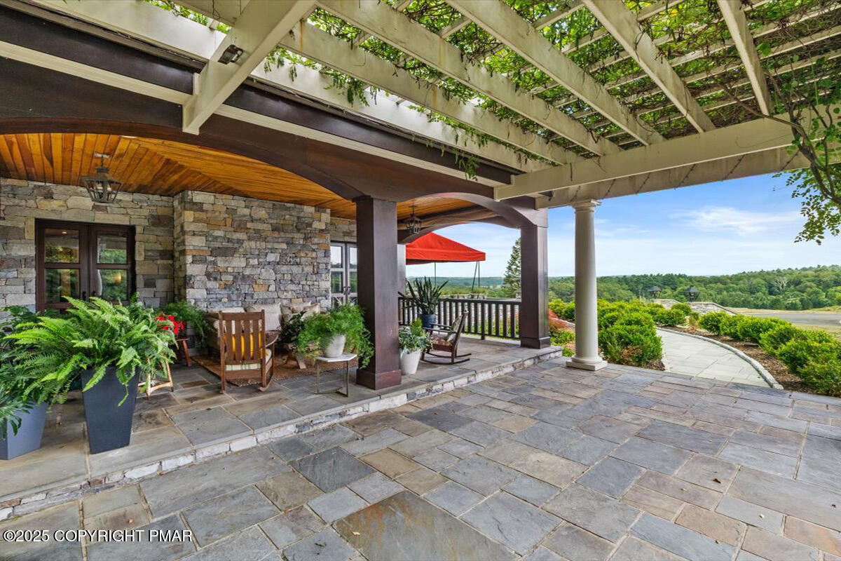 1212 Burger Hollow Road