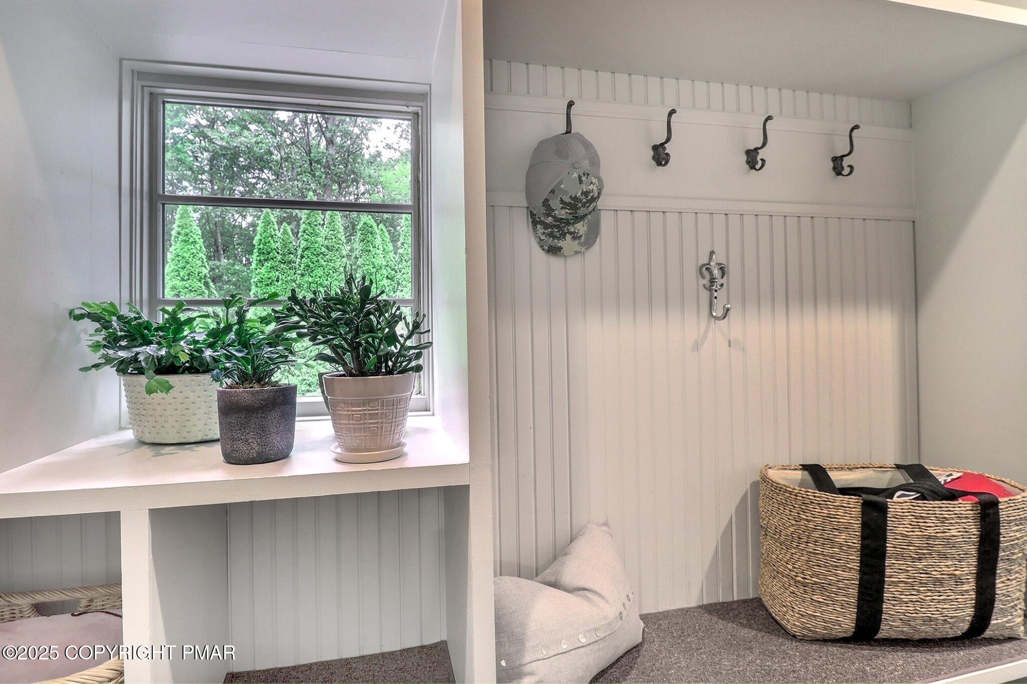 1212 Burger Hollow Road
