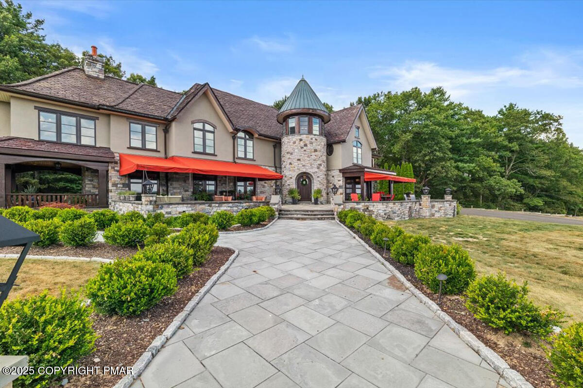 1212 Burger Hollow Road