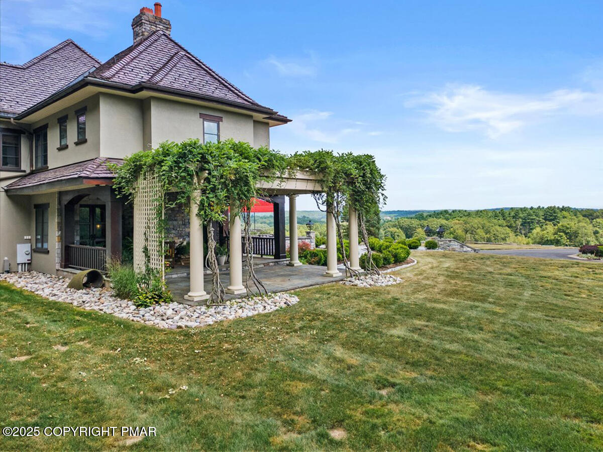 1212 Burger Hollow Road