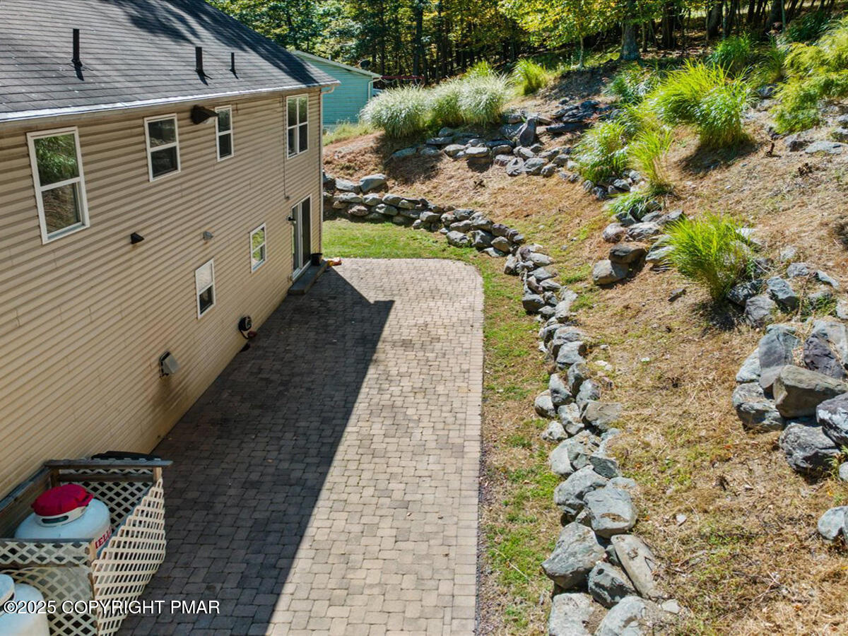 1135 Hunters Woods Drive