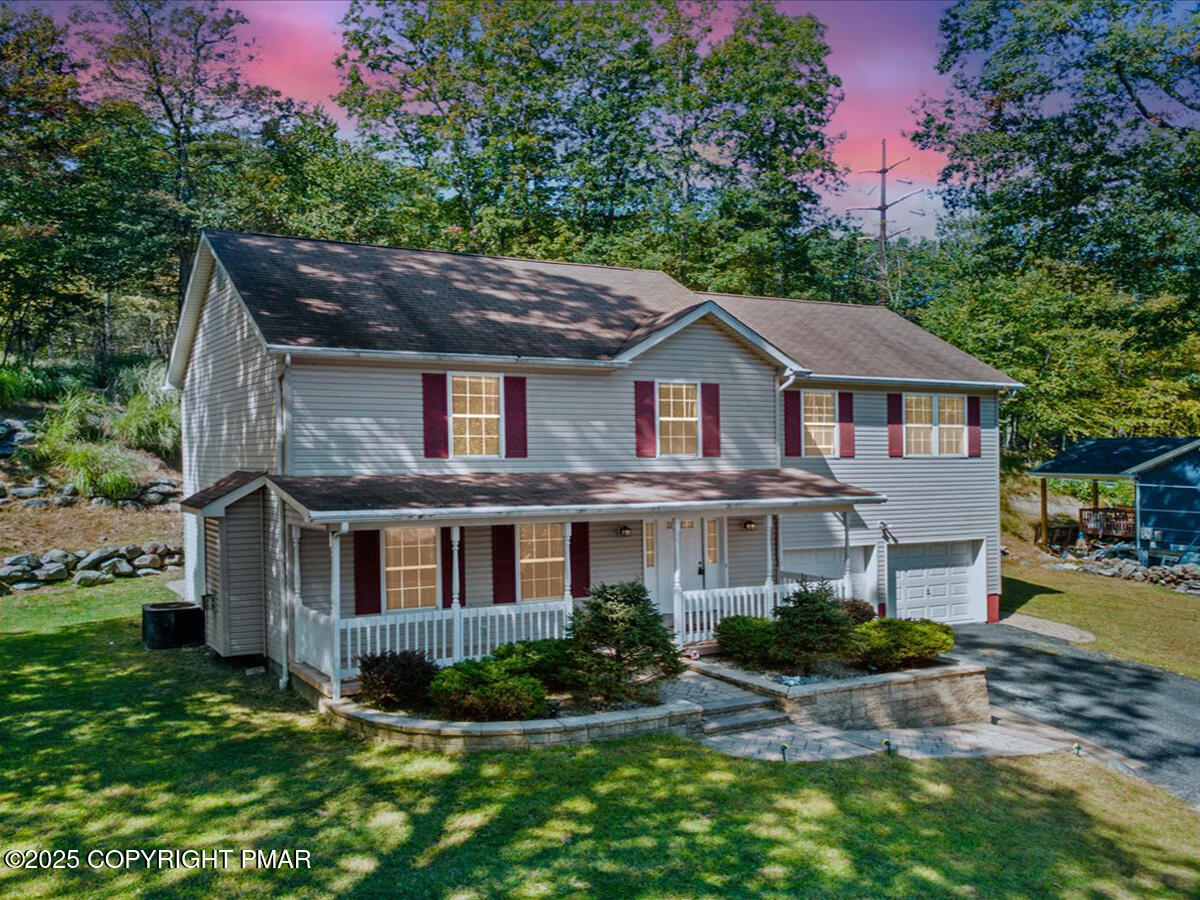 1135 Hunters Woods Drive