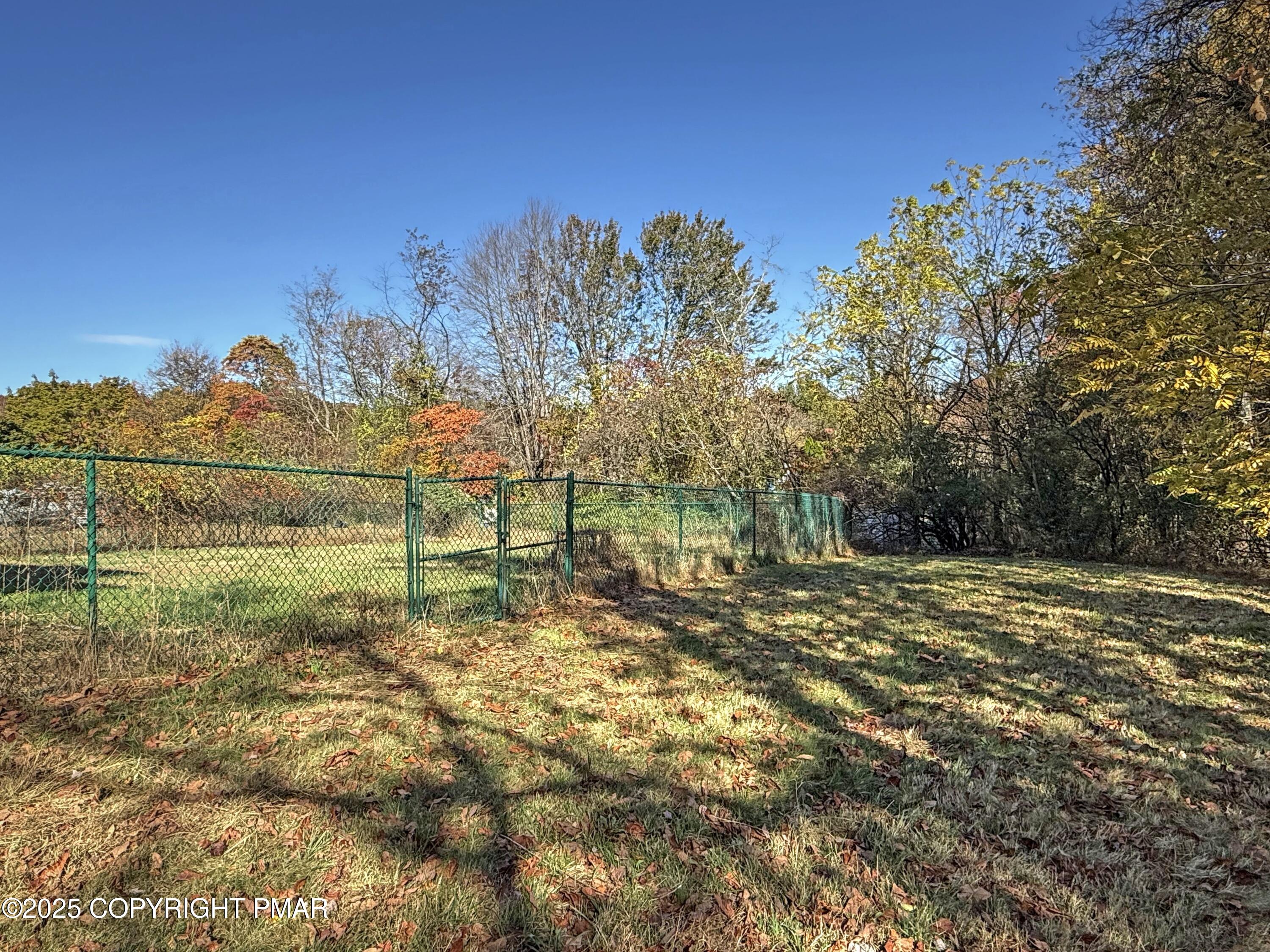 120 Upper Green Hill Road, Kunkletown