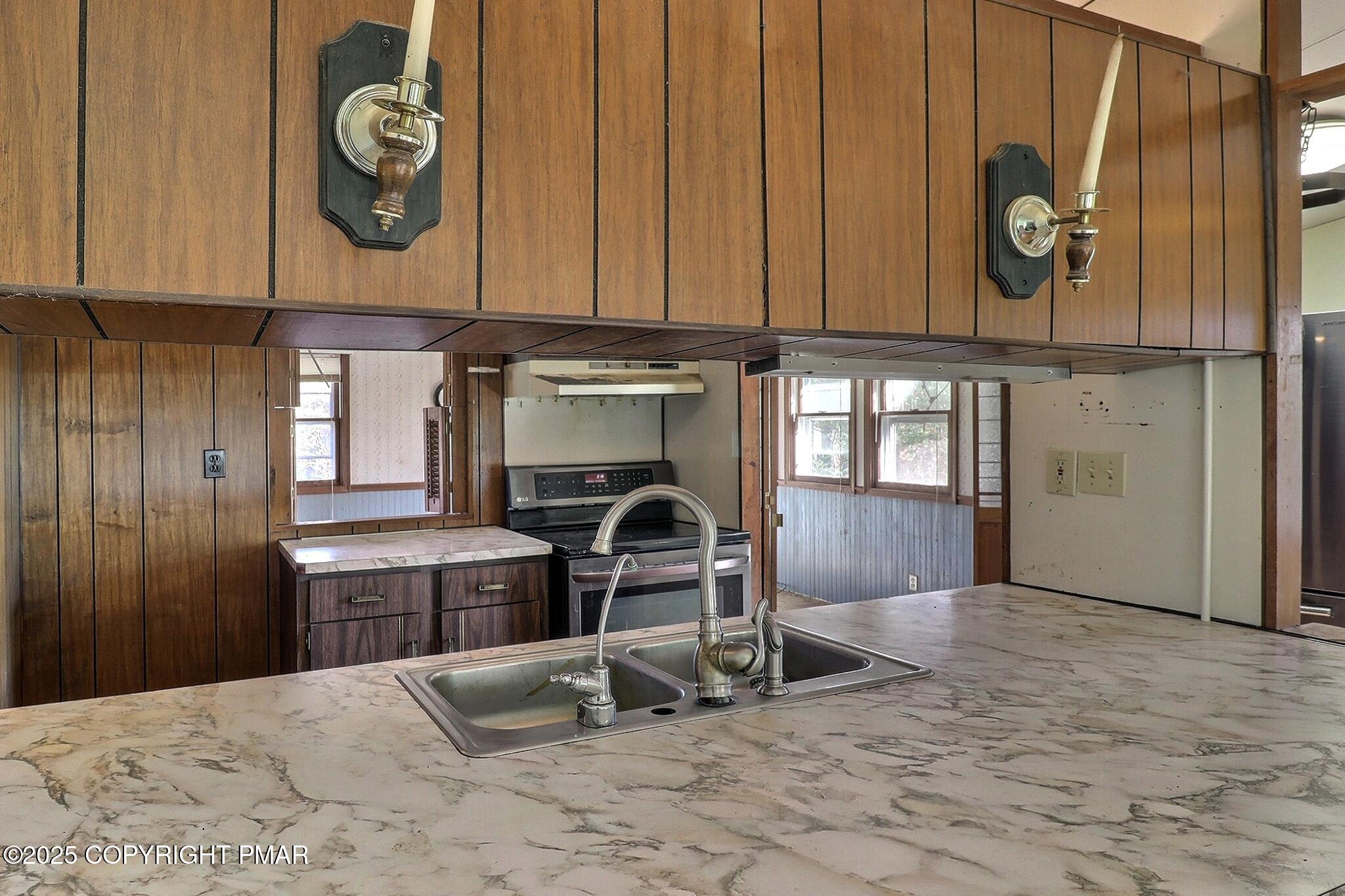 120 Upper Green Hill Road, Kunkletown