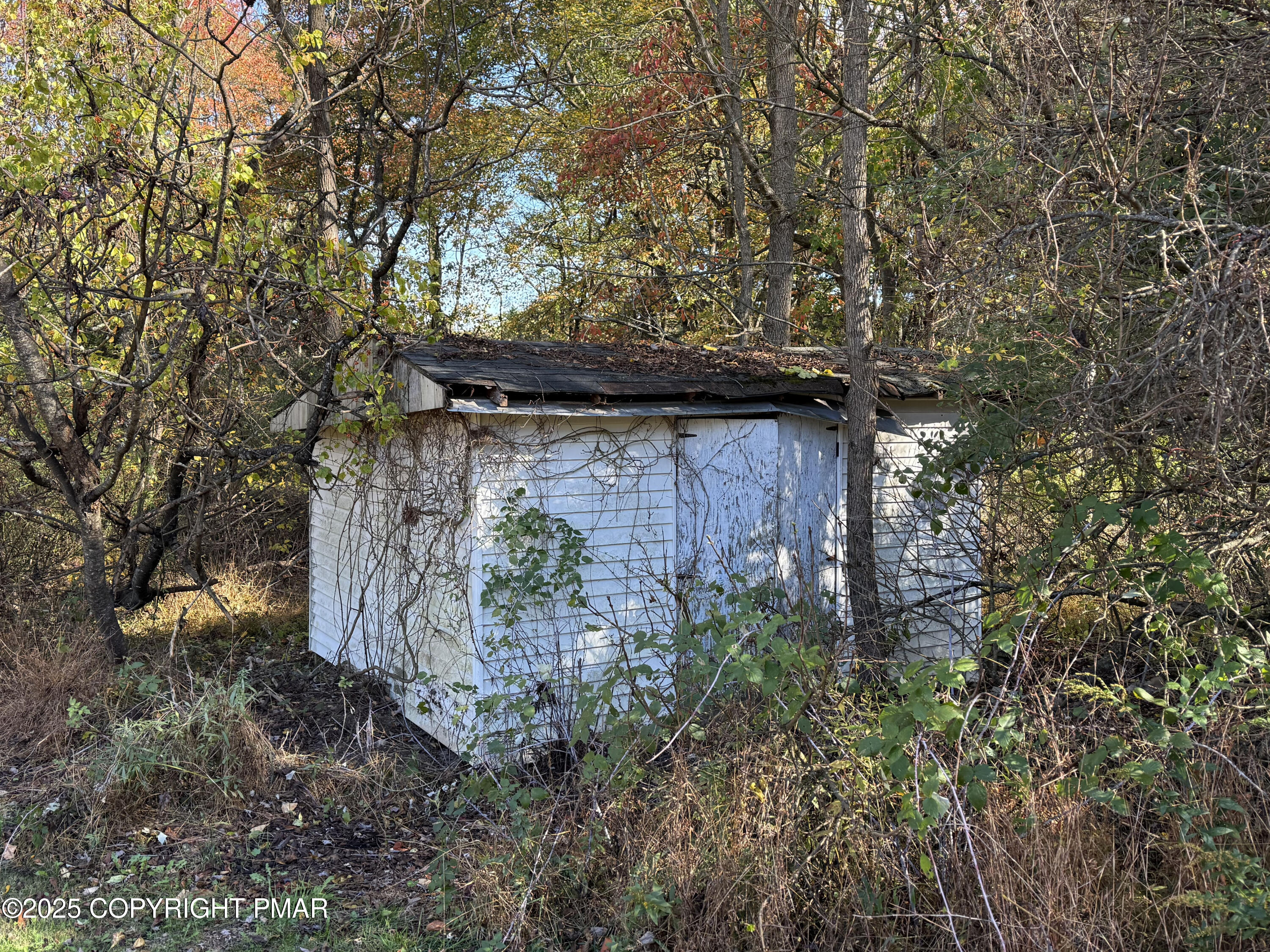 120 Upper Green Hill Road, Kunkletown