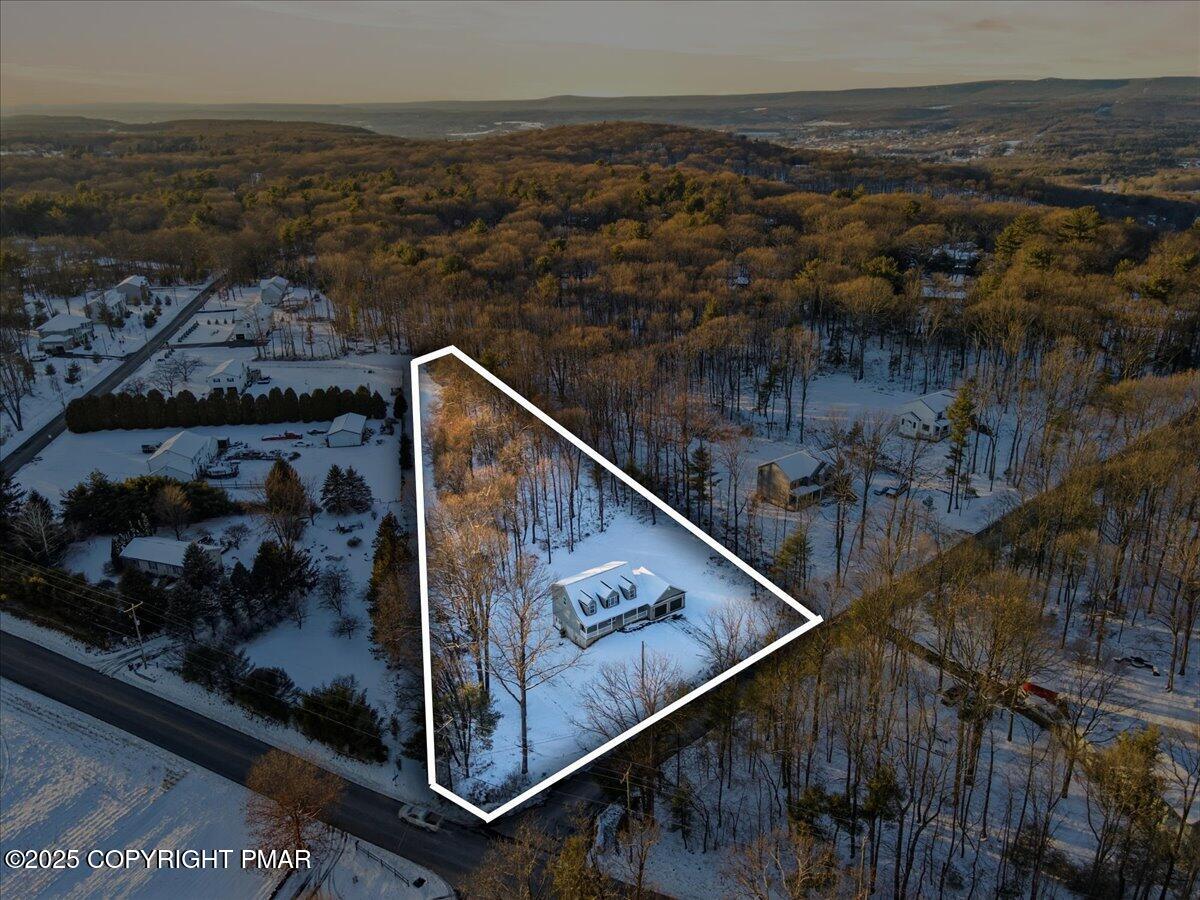 505 Mountain Woods Rd Road