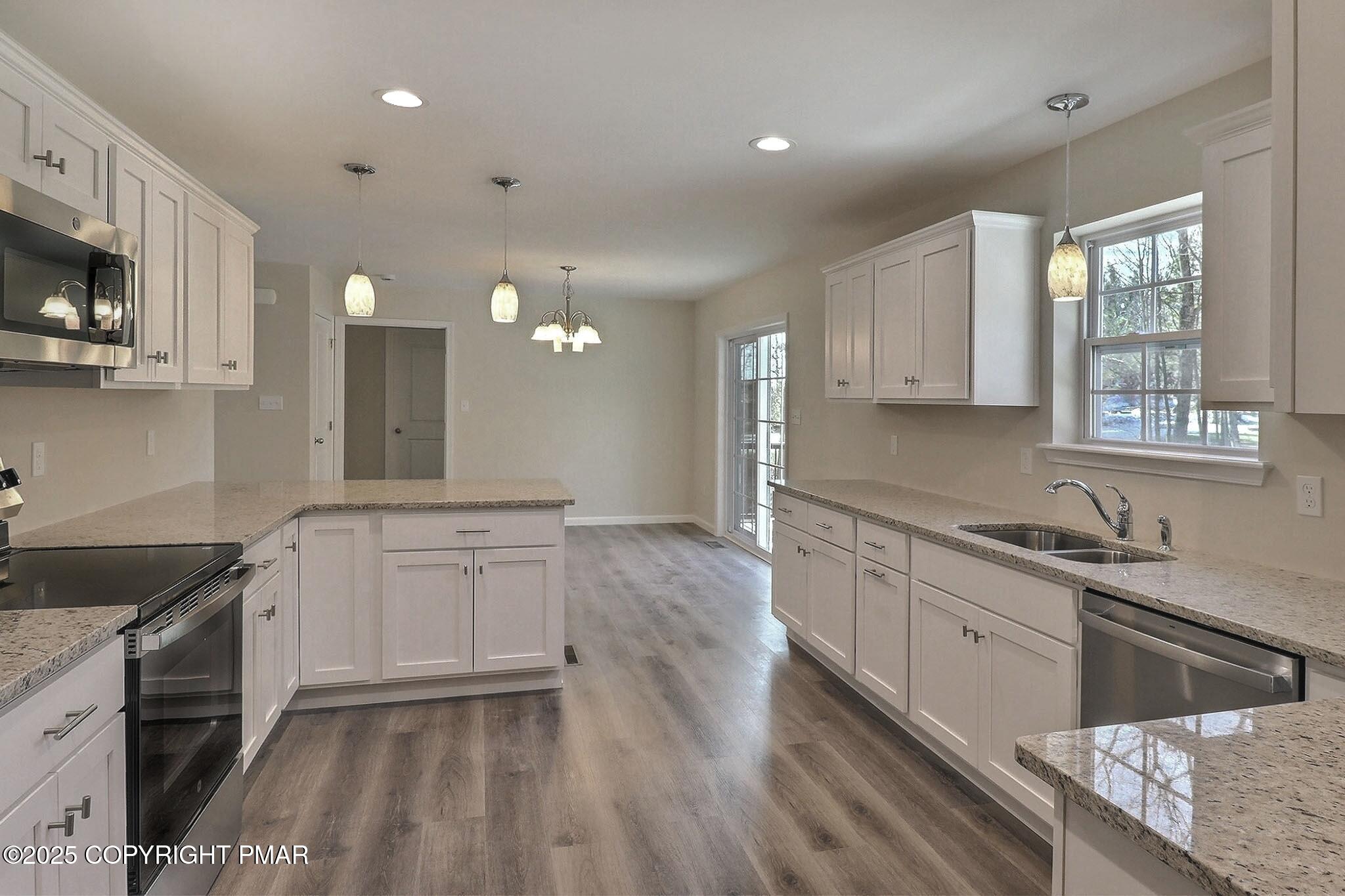 505 Mountain Woods Rd Road