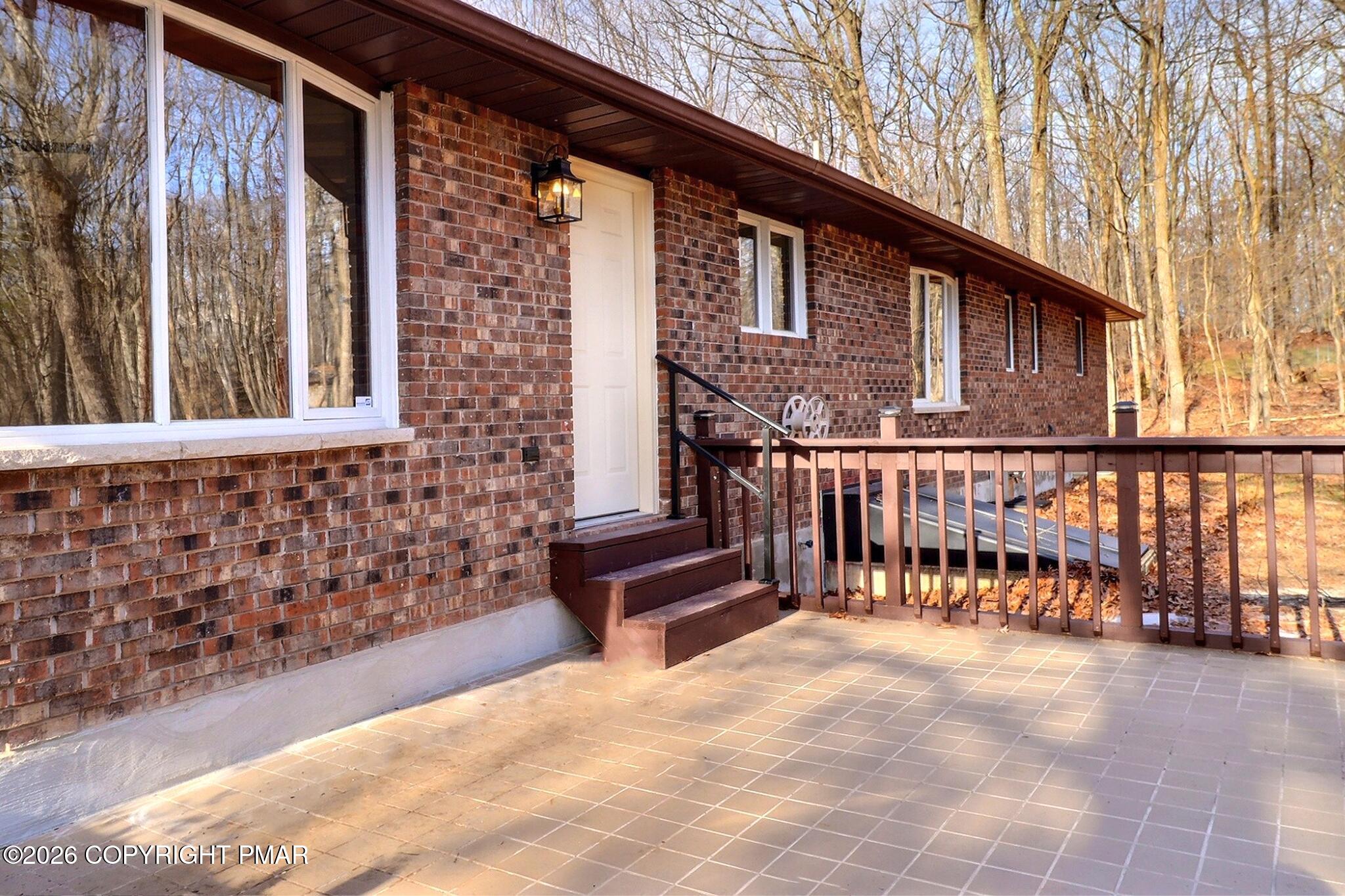 237 Shady Oaks Drive E