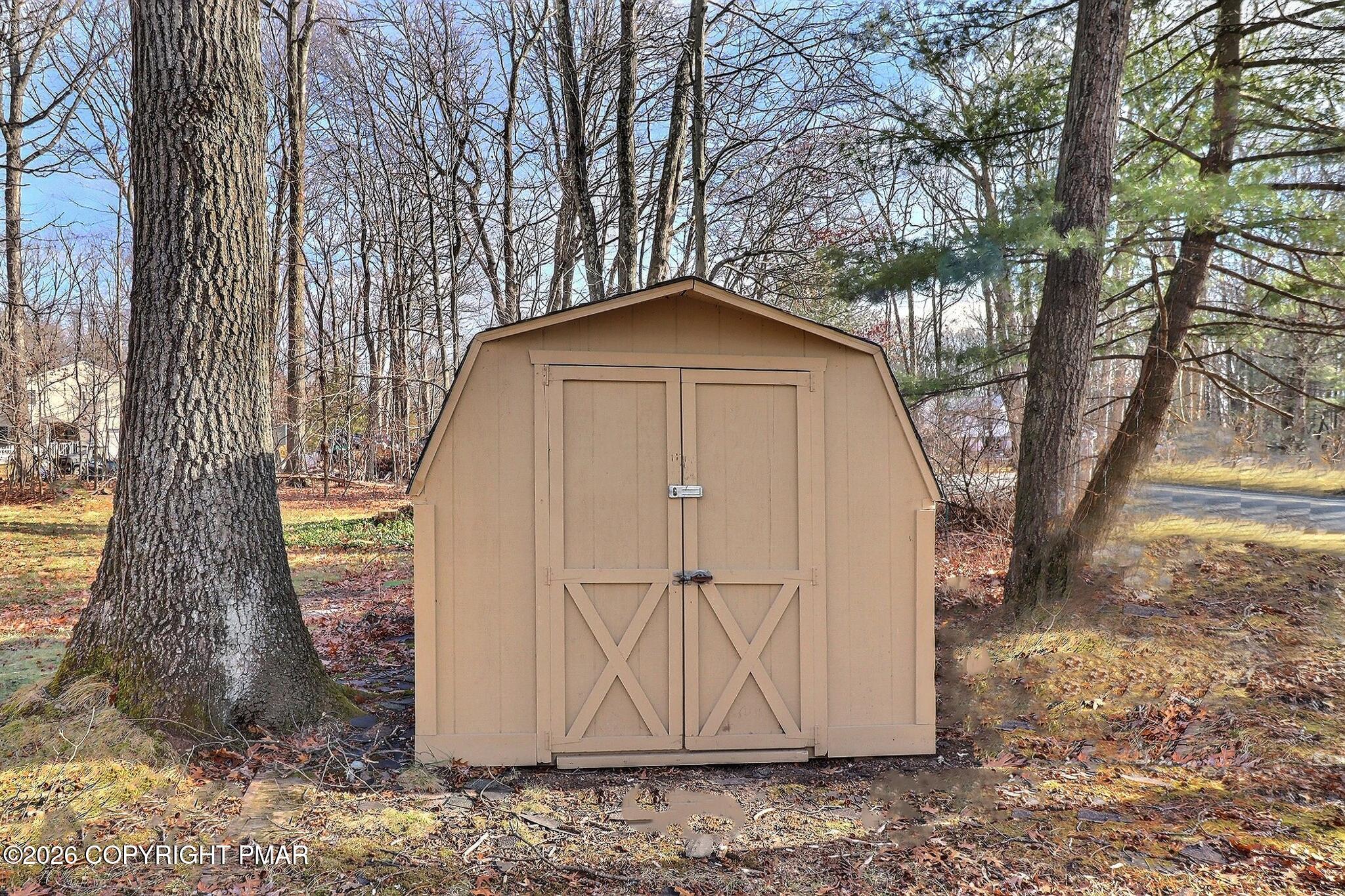 237 Shady Oaks Drive E