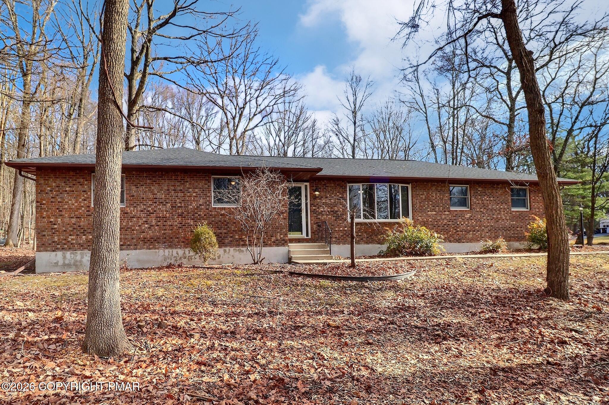 237 Shady Oaks Drive E