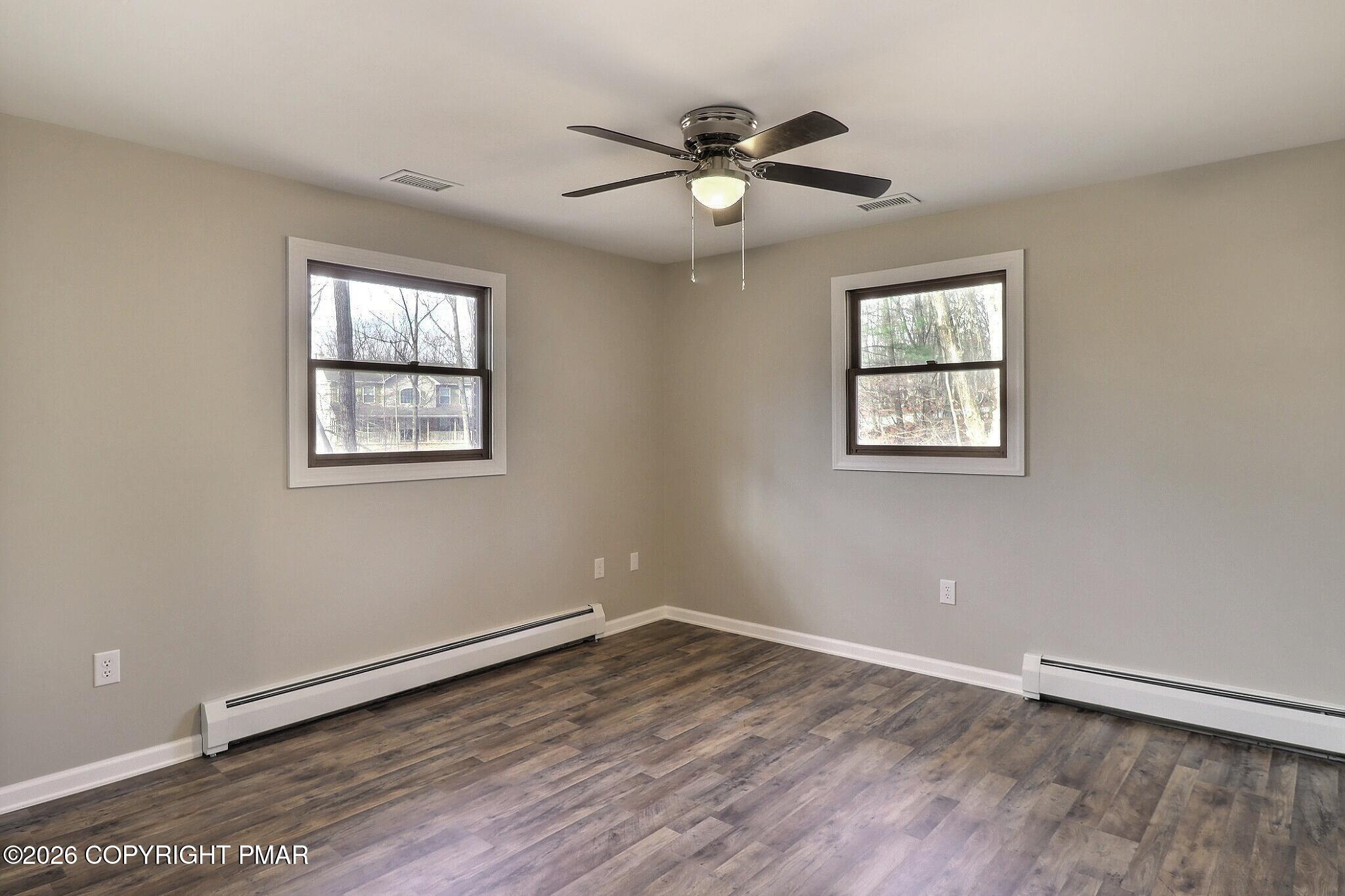 237 Shady Oaks Drive E