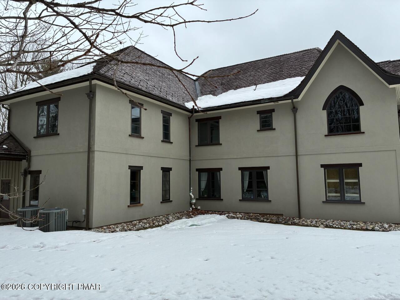 1212 Burger Hollow Road