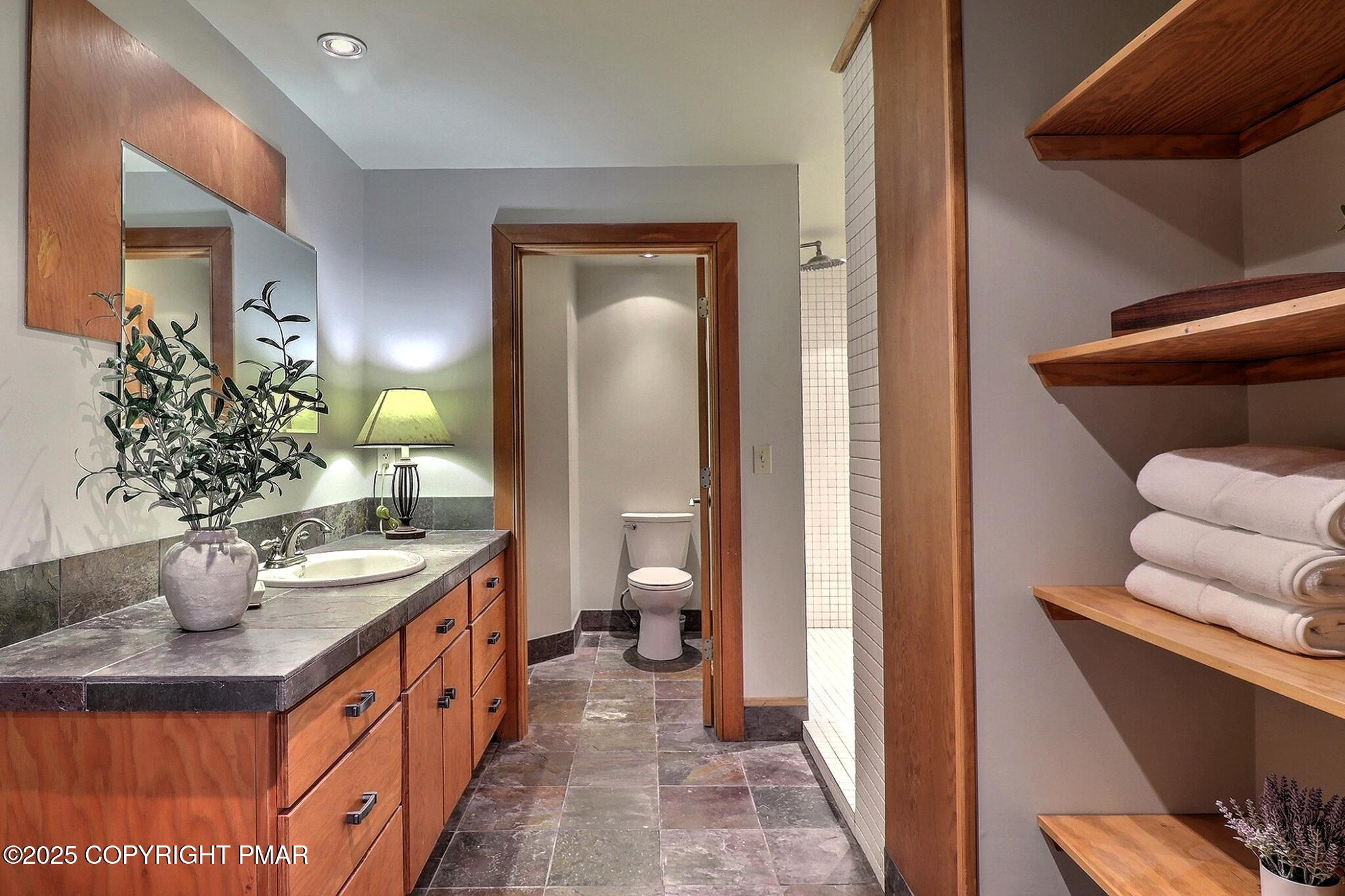 1212 Burger Hollow Road