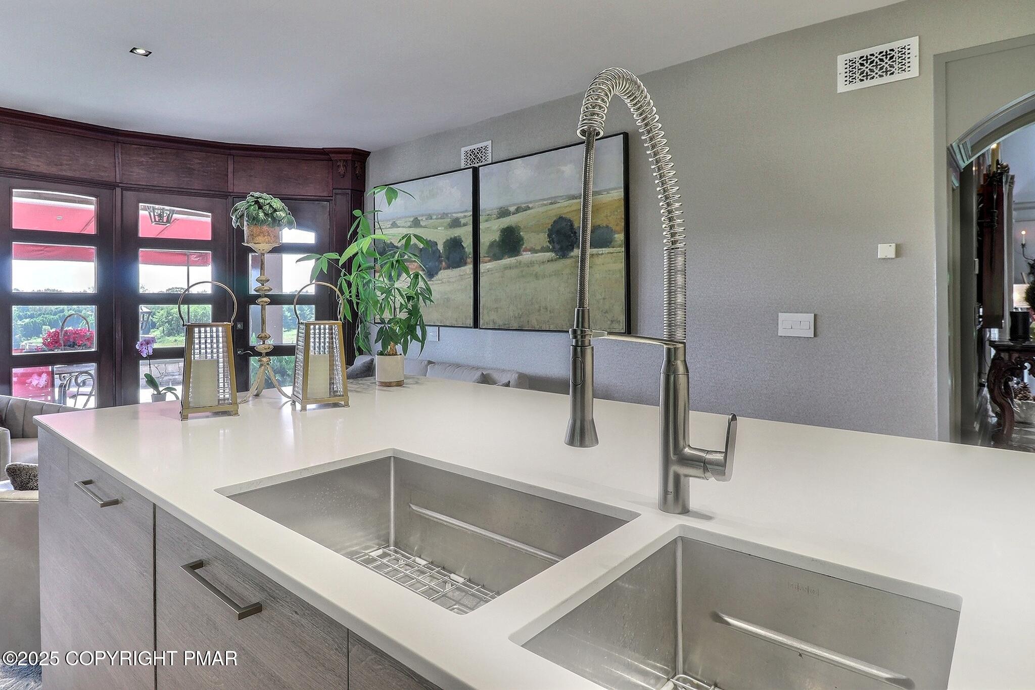 1212 Burger Hollow Road