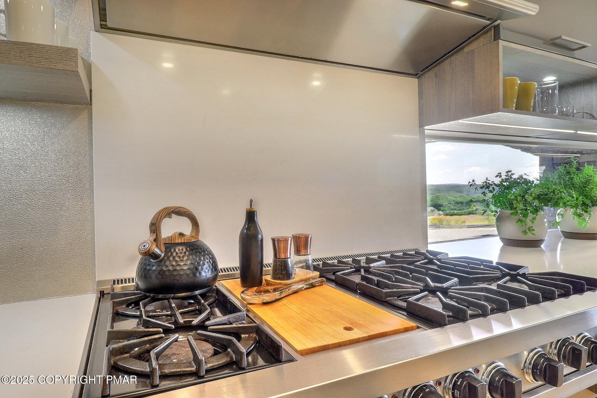 1212 Burger Hollow Road