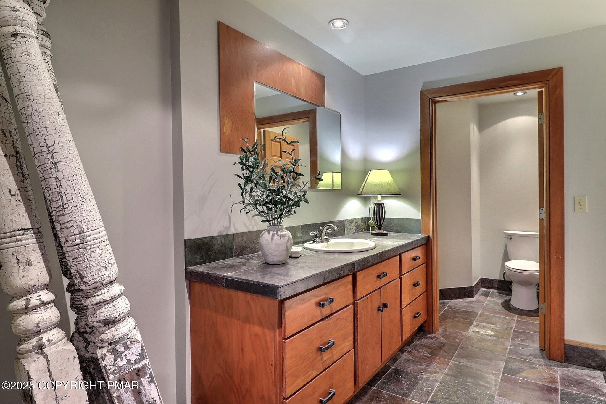 1212 Burger Hollow Road