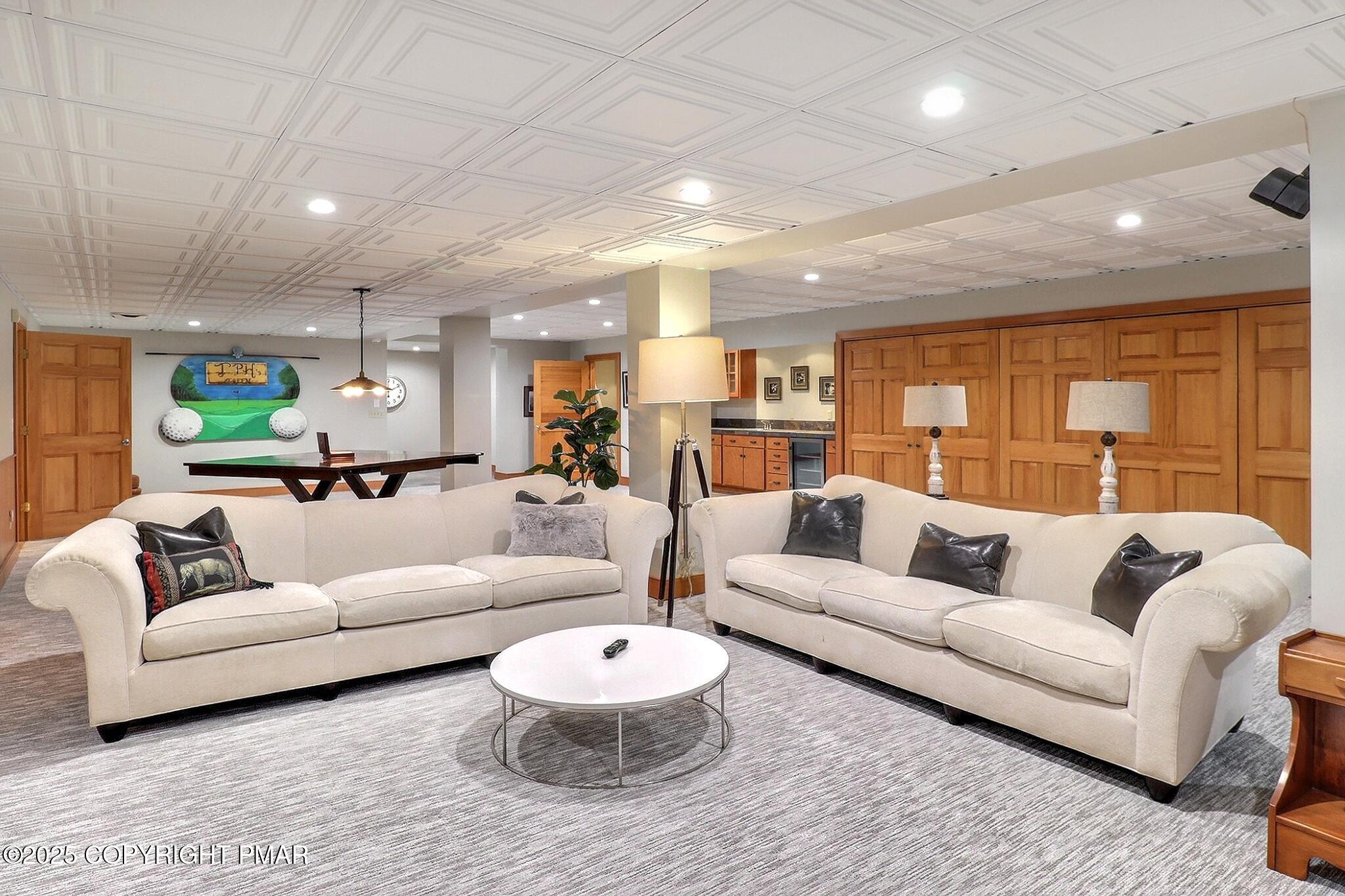 1212 Burger Hollow Road