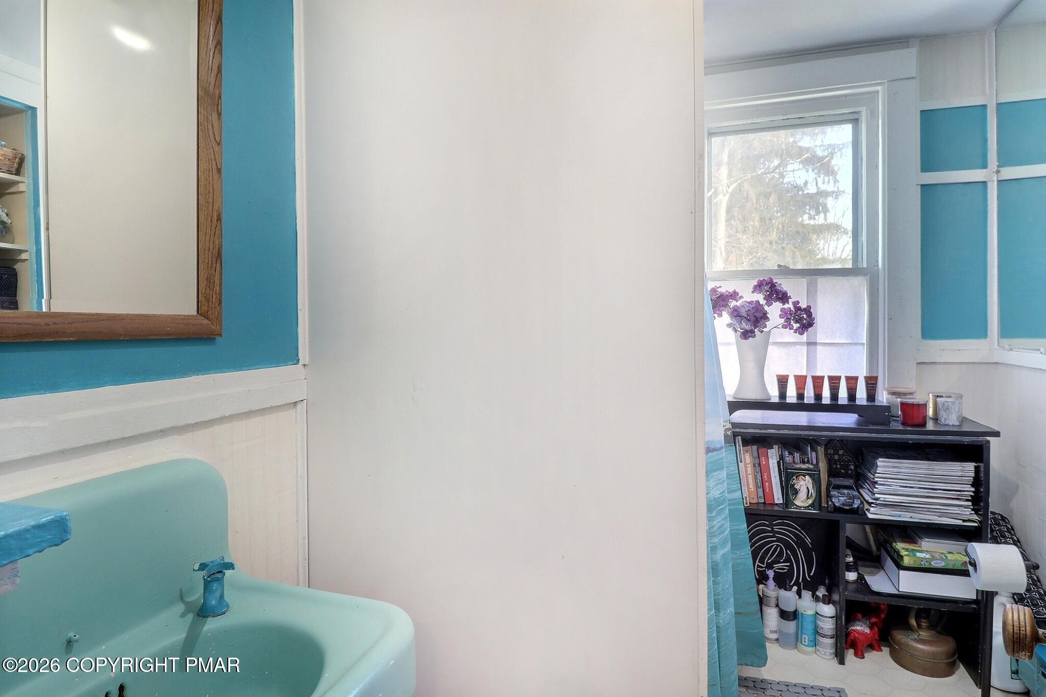 1377 Pocono Boulevard