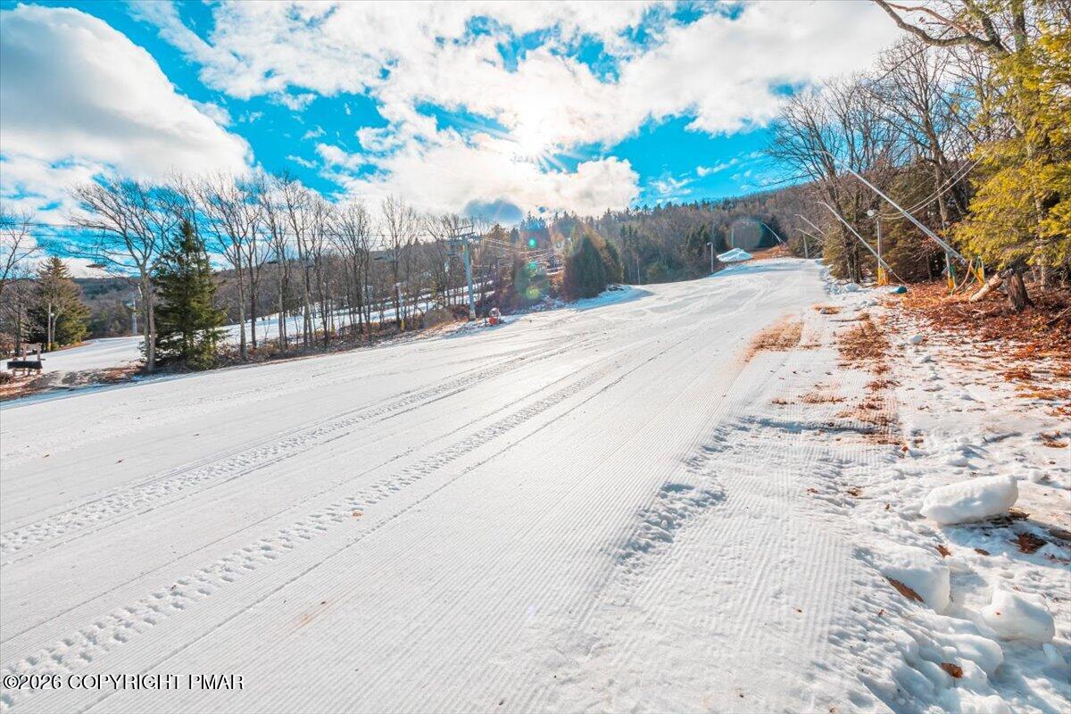 66 Cross Country Lane