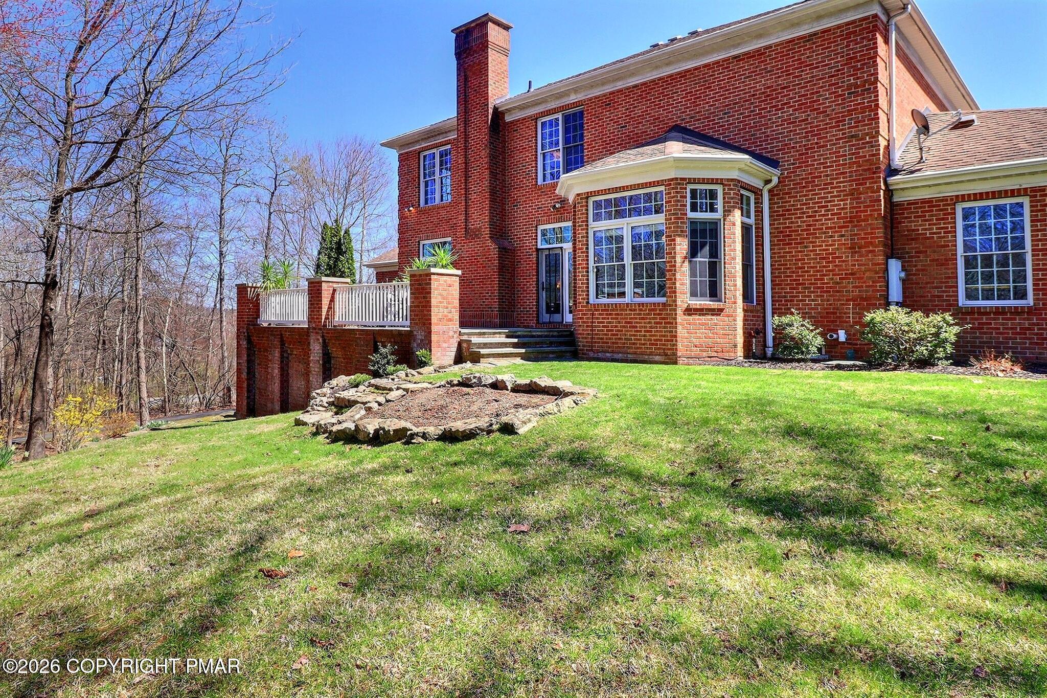 110 Mountain View Place