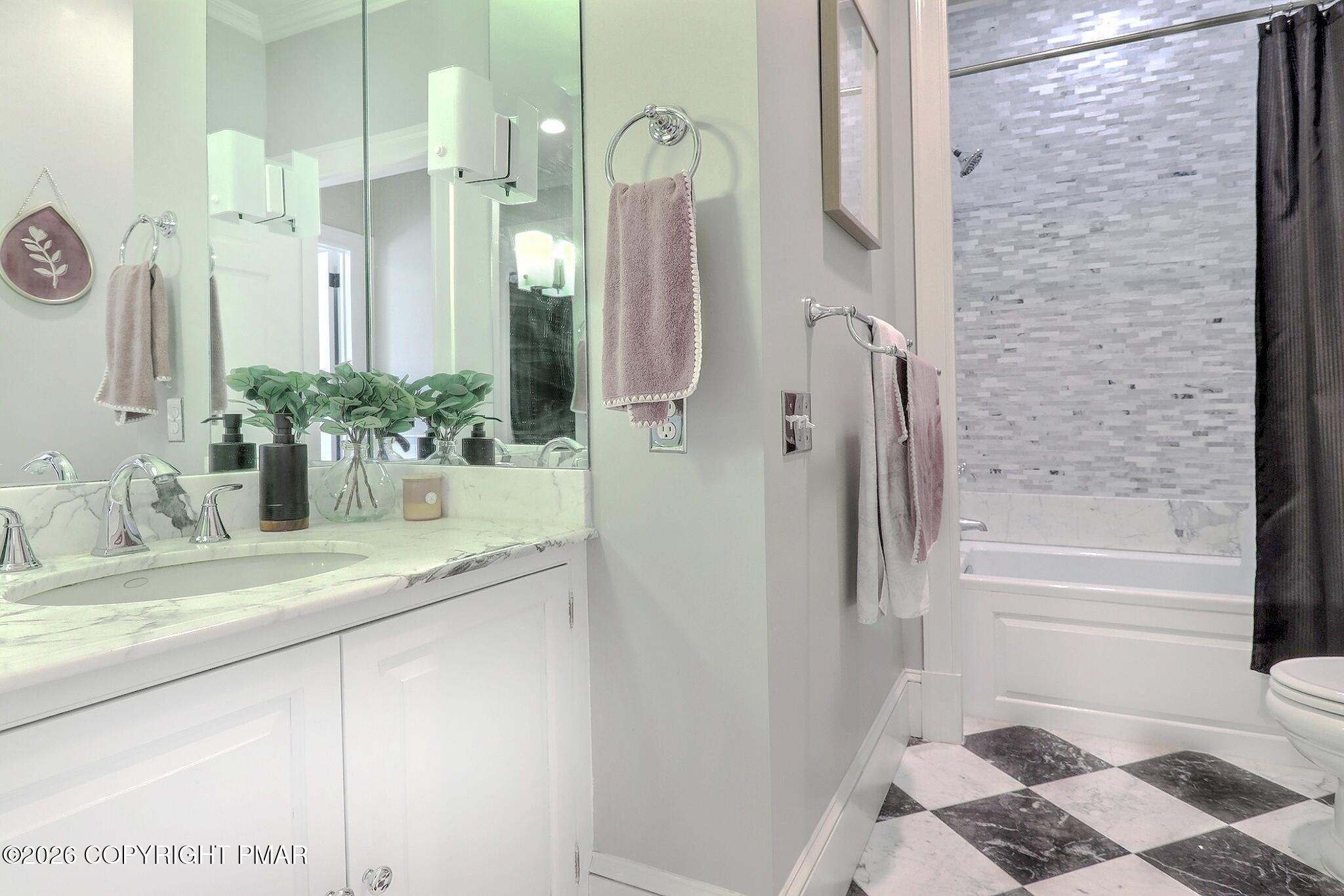 110 Mountain View Place