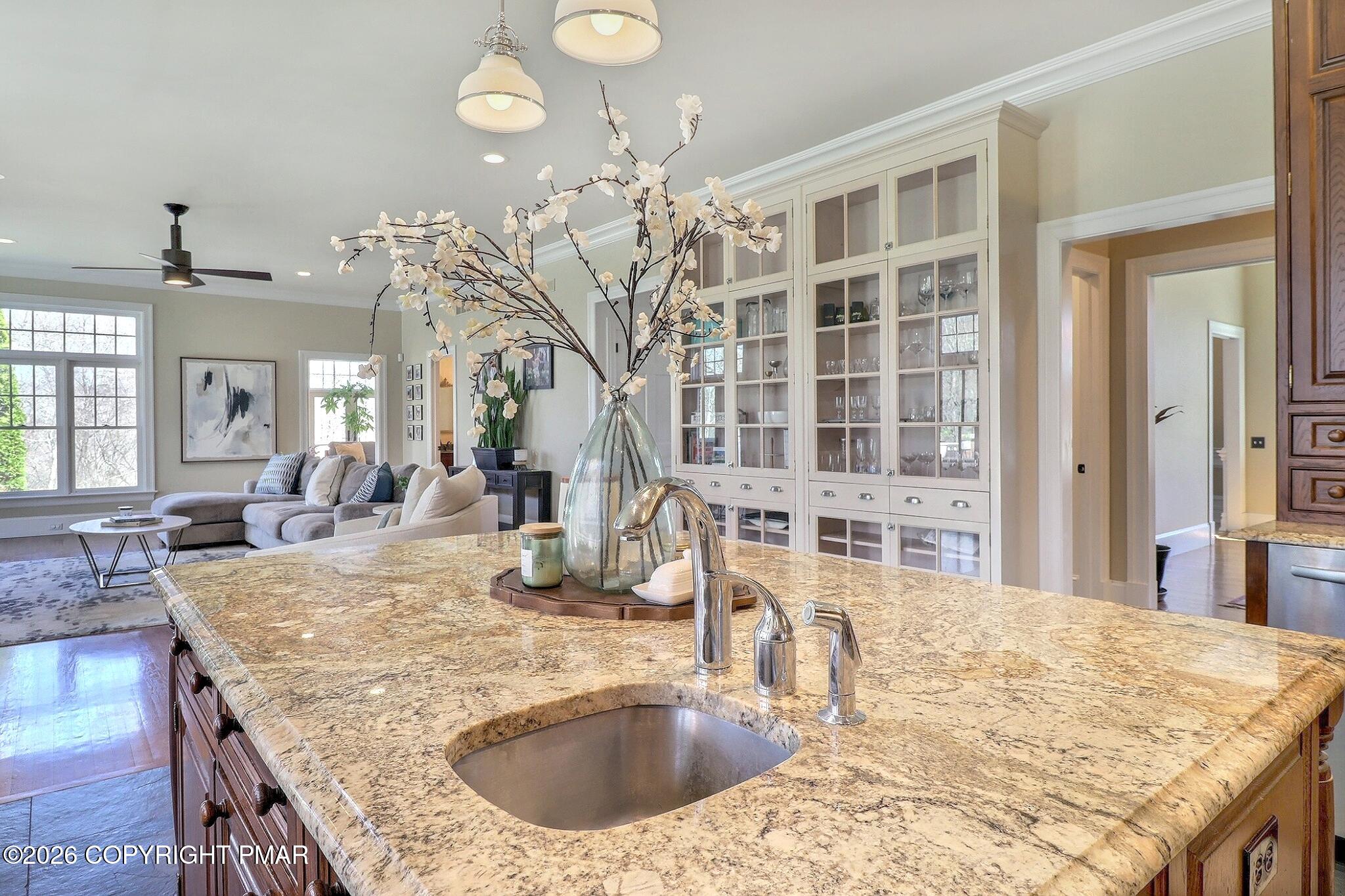 110 Mountain View Place