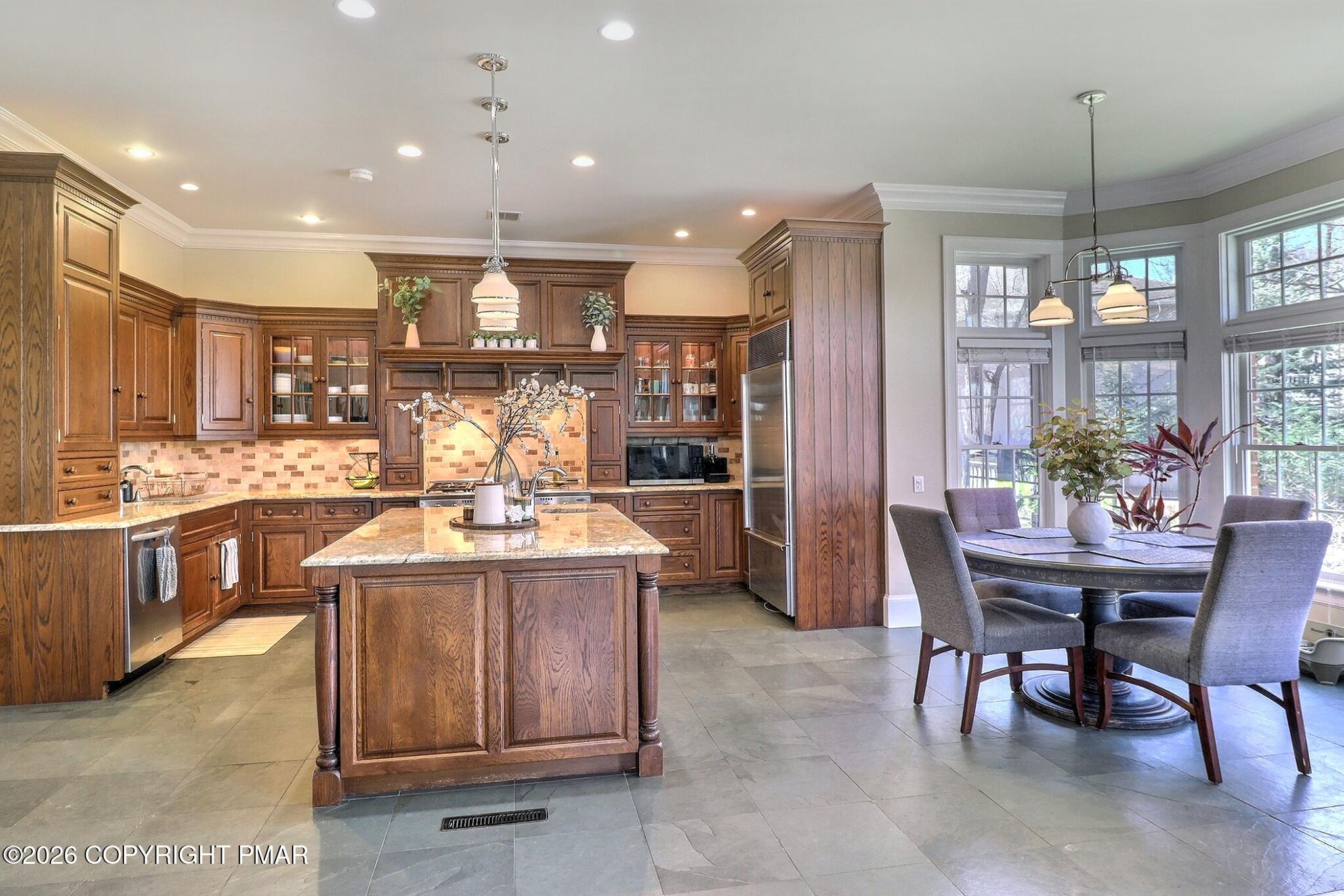 110 Mountain View Place