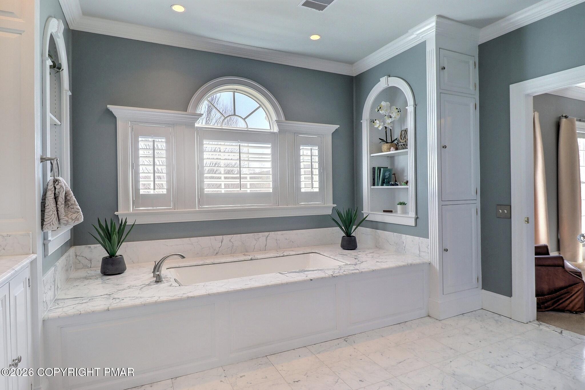 110 Mountain View Place