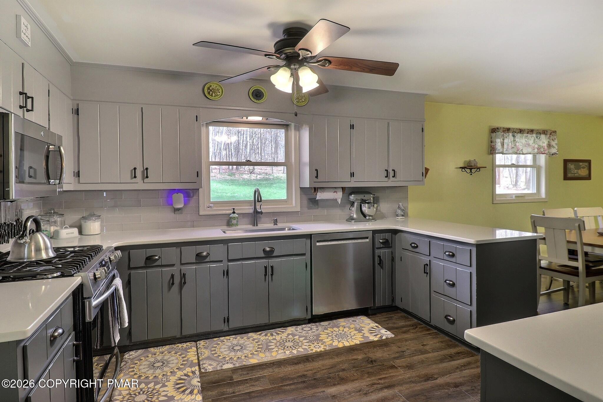 313 Fall Creek Terrace