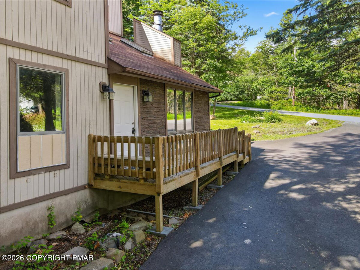 621 Glen Circle Drive