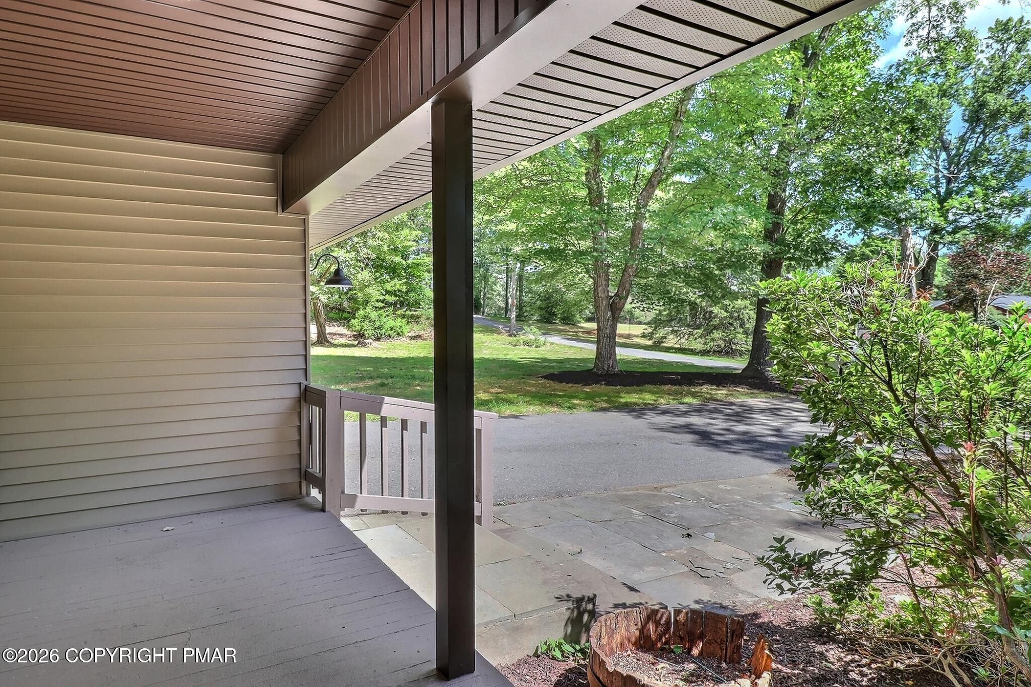 307 Foxglove Road