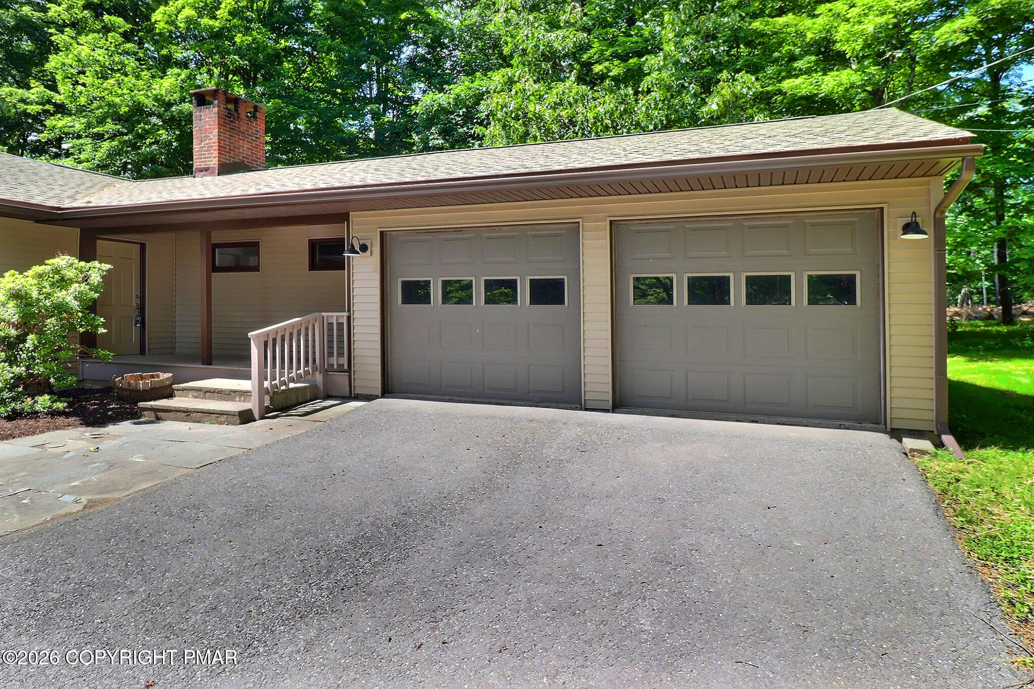 307 Foxglove Road