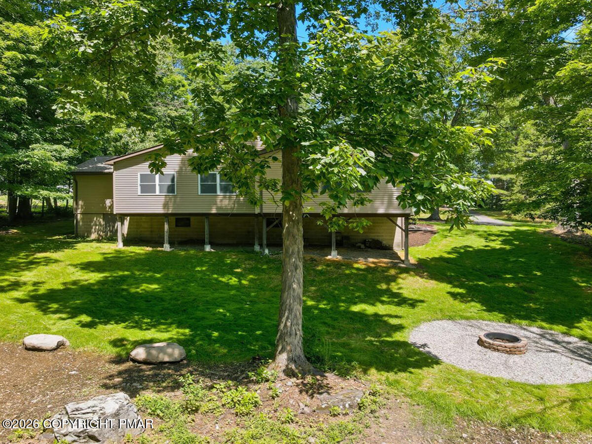 307 Foxglove Road