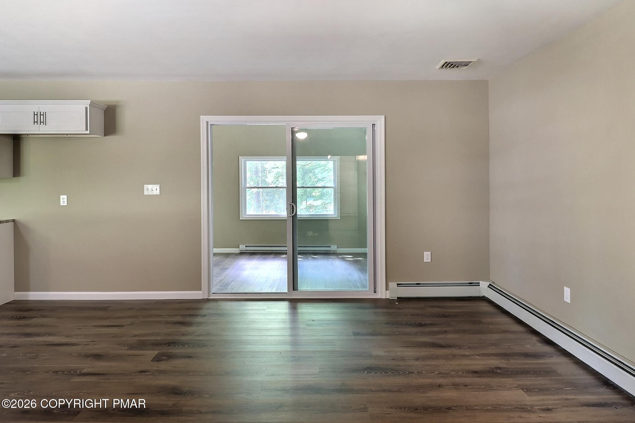 307 Foxglove Road