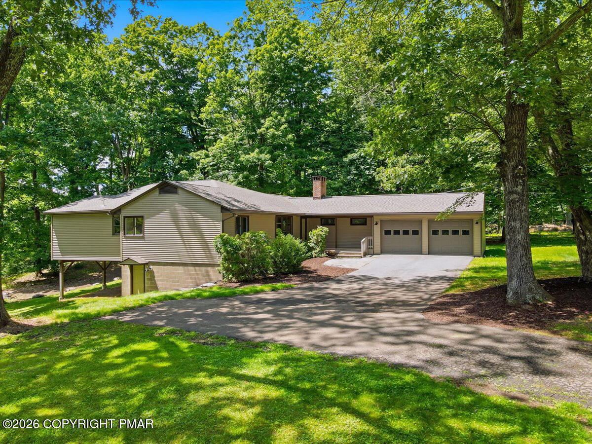 307 Foxglove Road