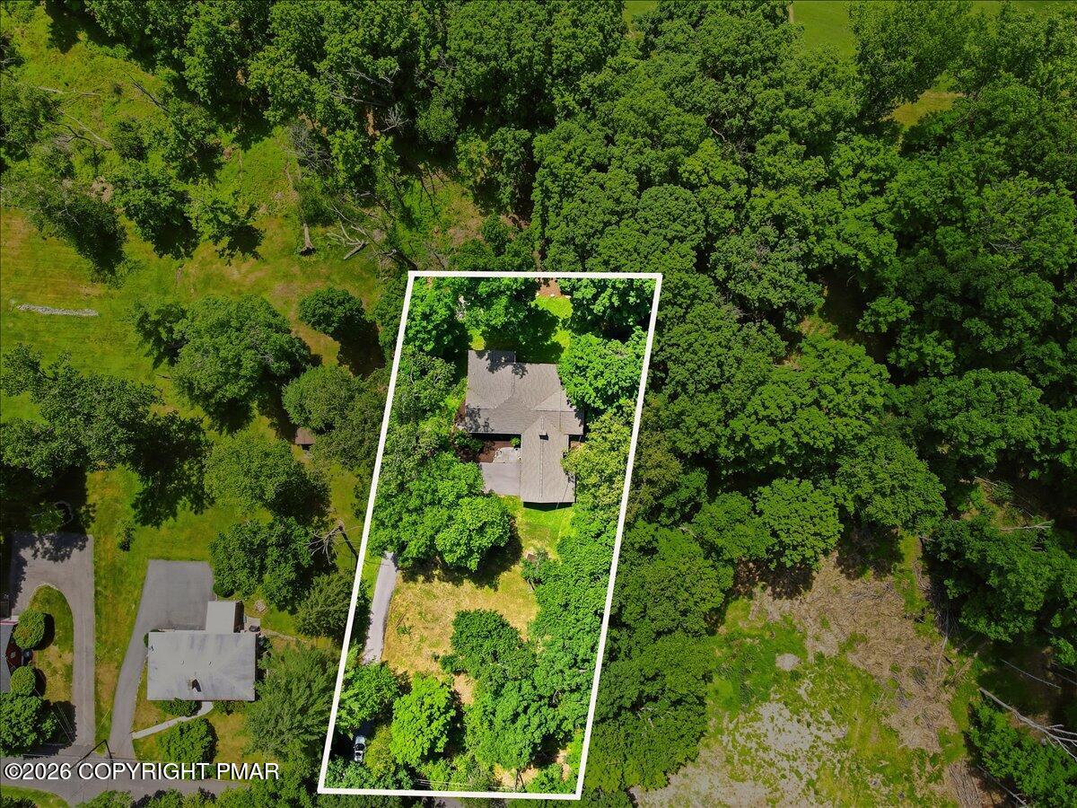 307 Foxglove Road